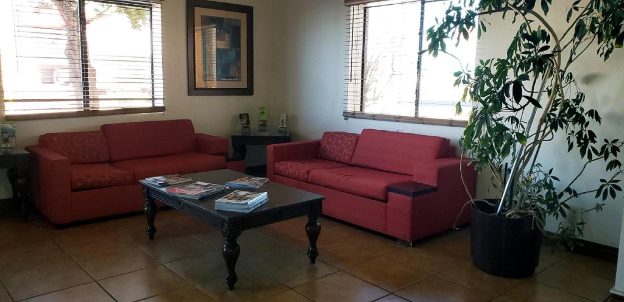 Kingman Vacations - Silver Queen Inn - Property Image 4