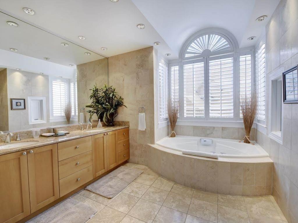 Villa Renaissance view 4