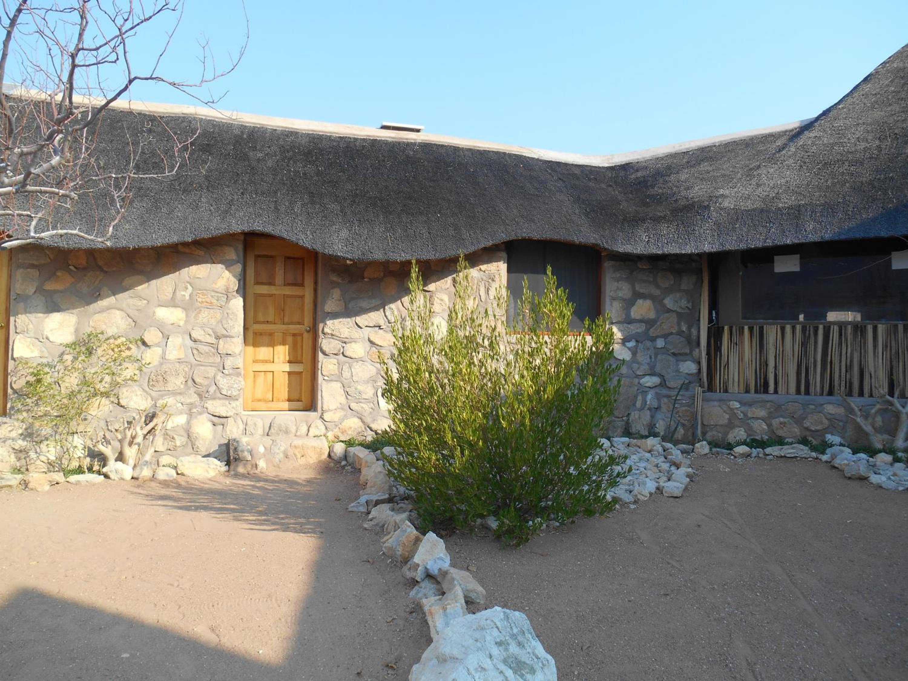 Kapika Waterfall Lodge
