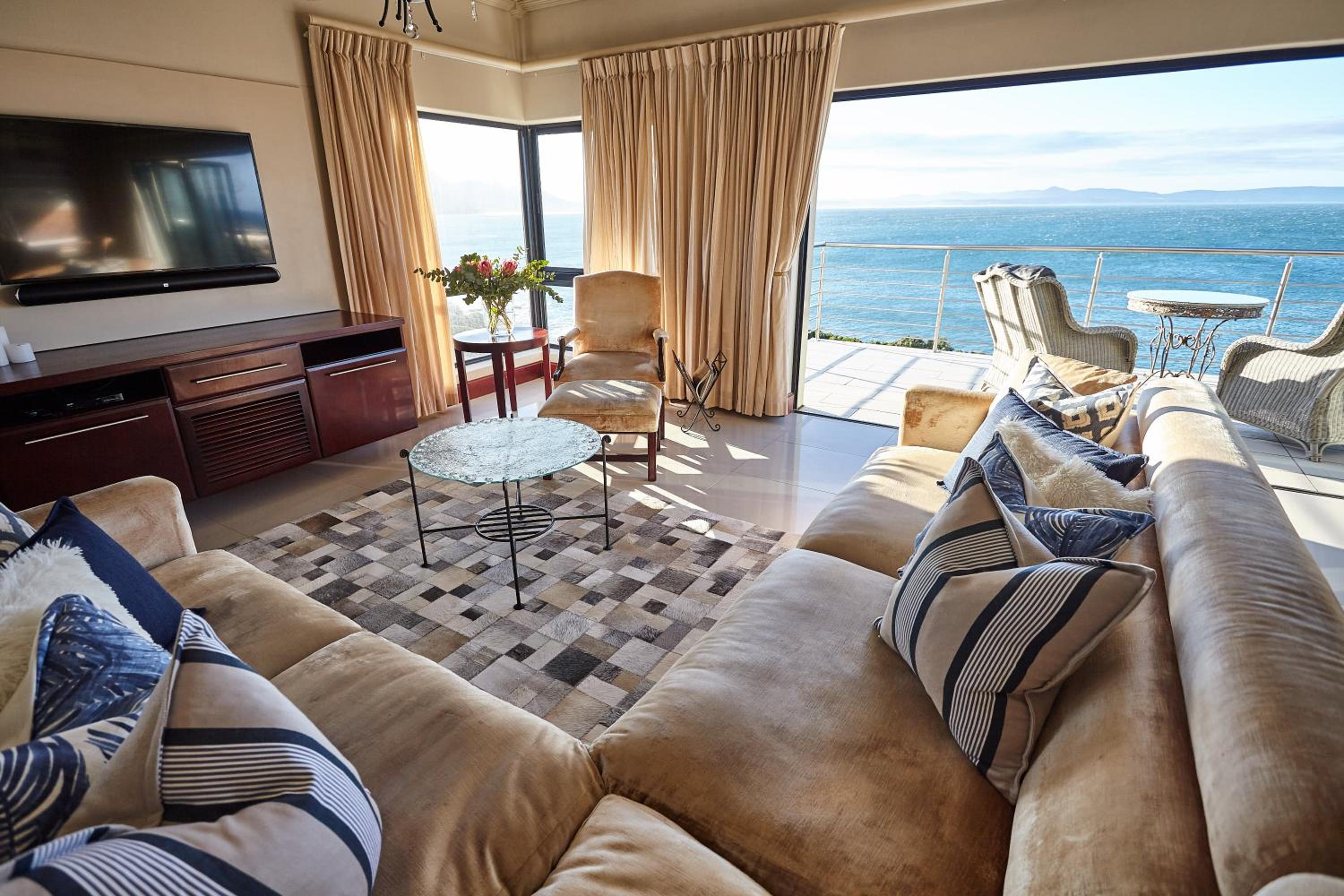 Hamewith Penthouse view 3