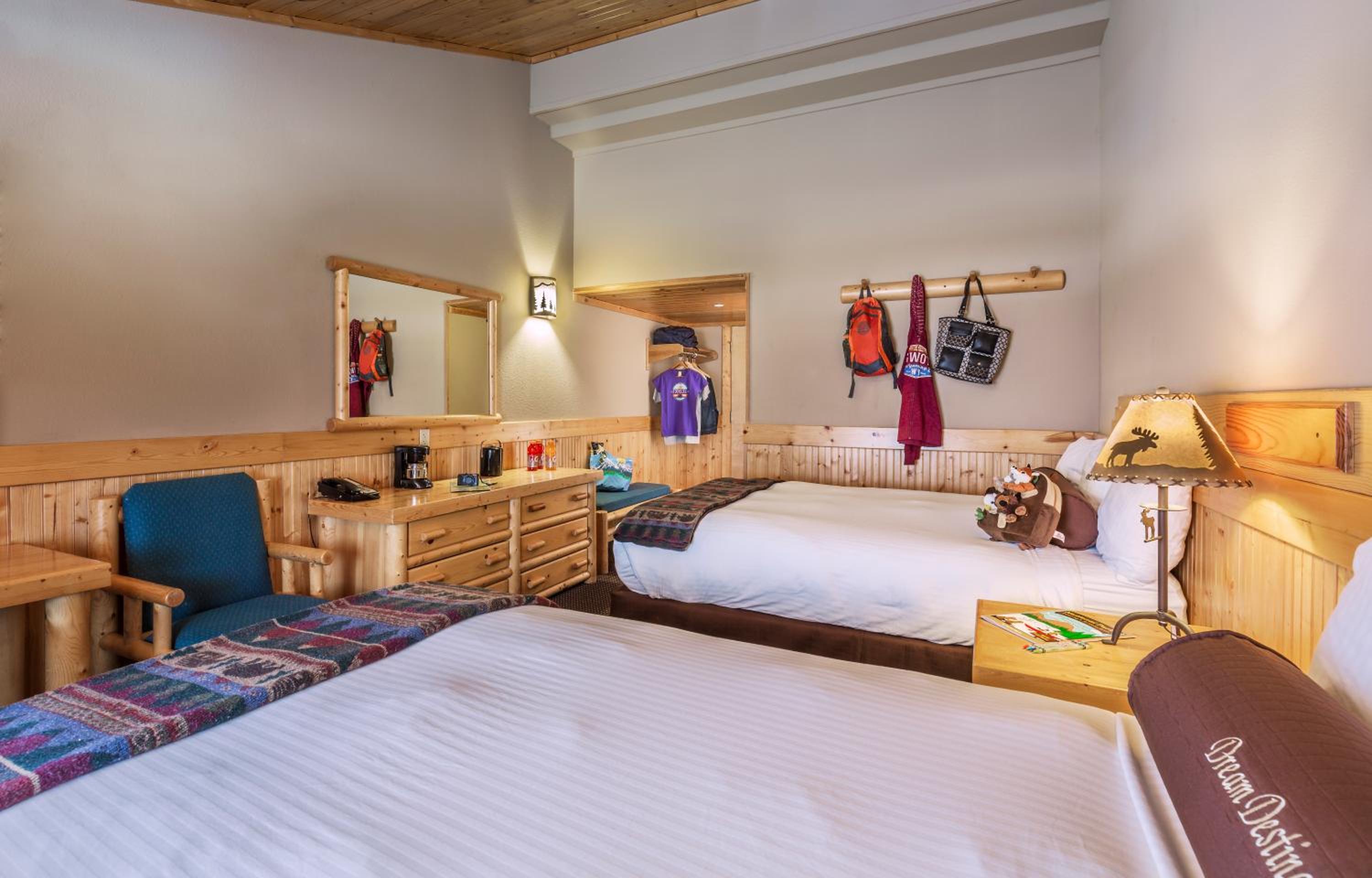 Moran Vacations - Togwotee Mountain Lodge - Property Image 1