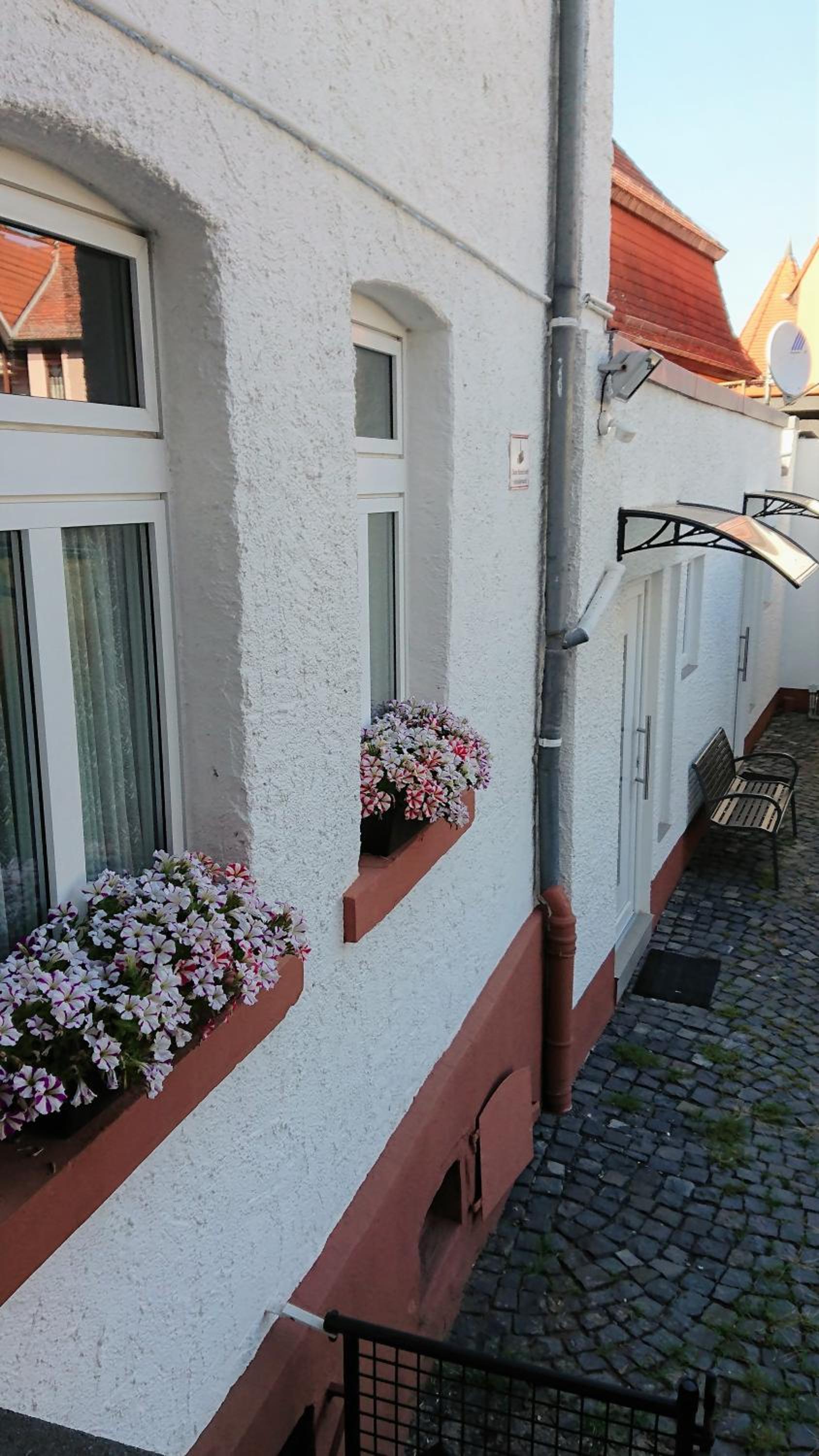 Hotel-Pension zum Hirsch