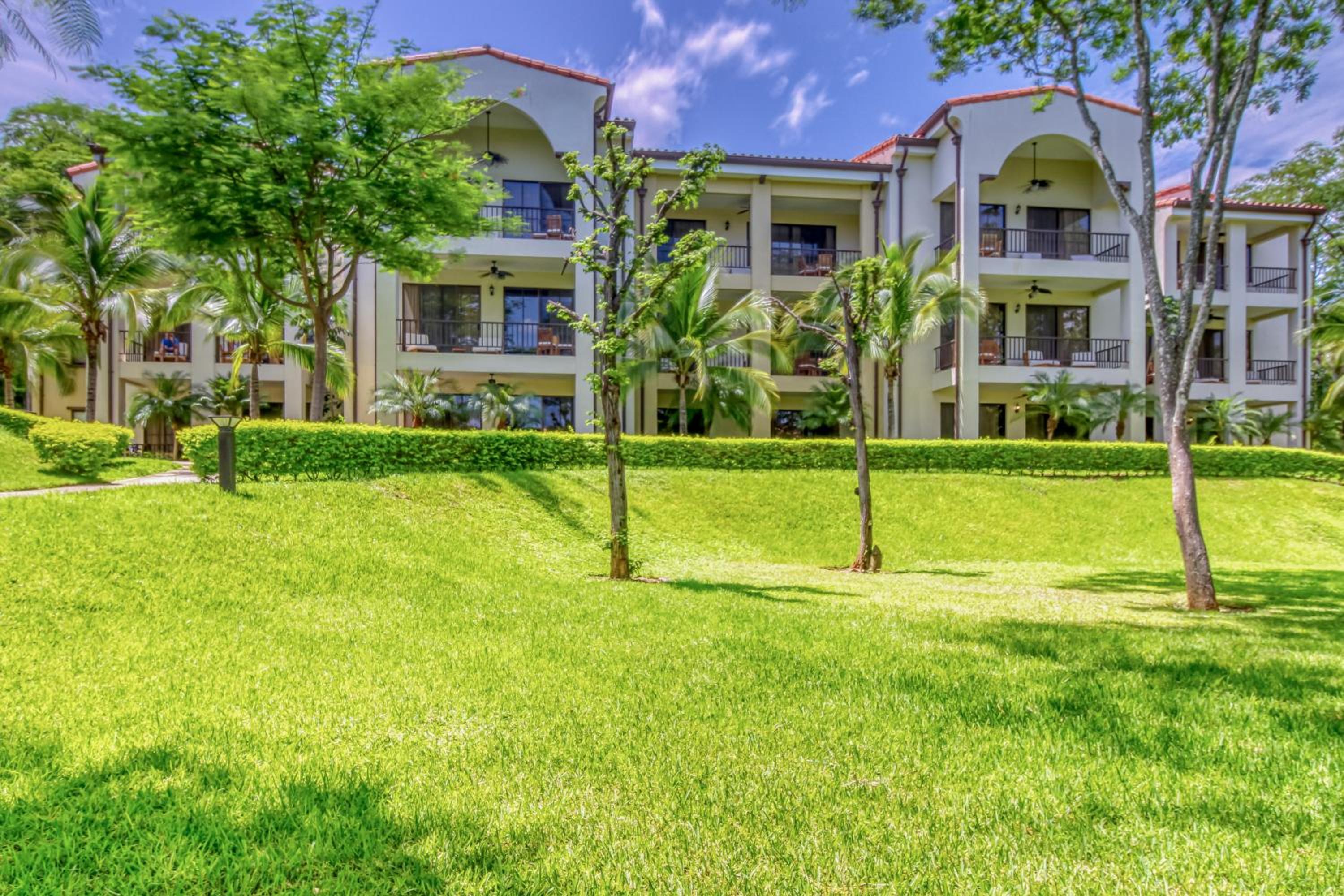 Coco Breeze Private Residence view 5