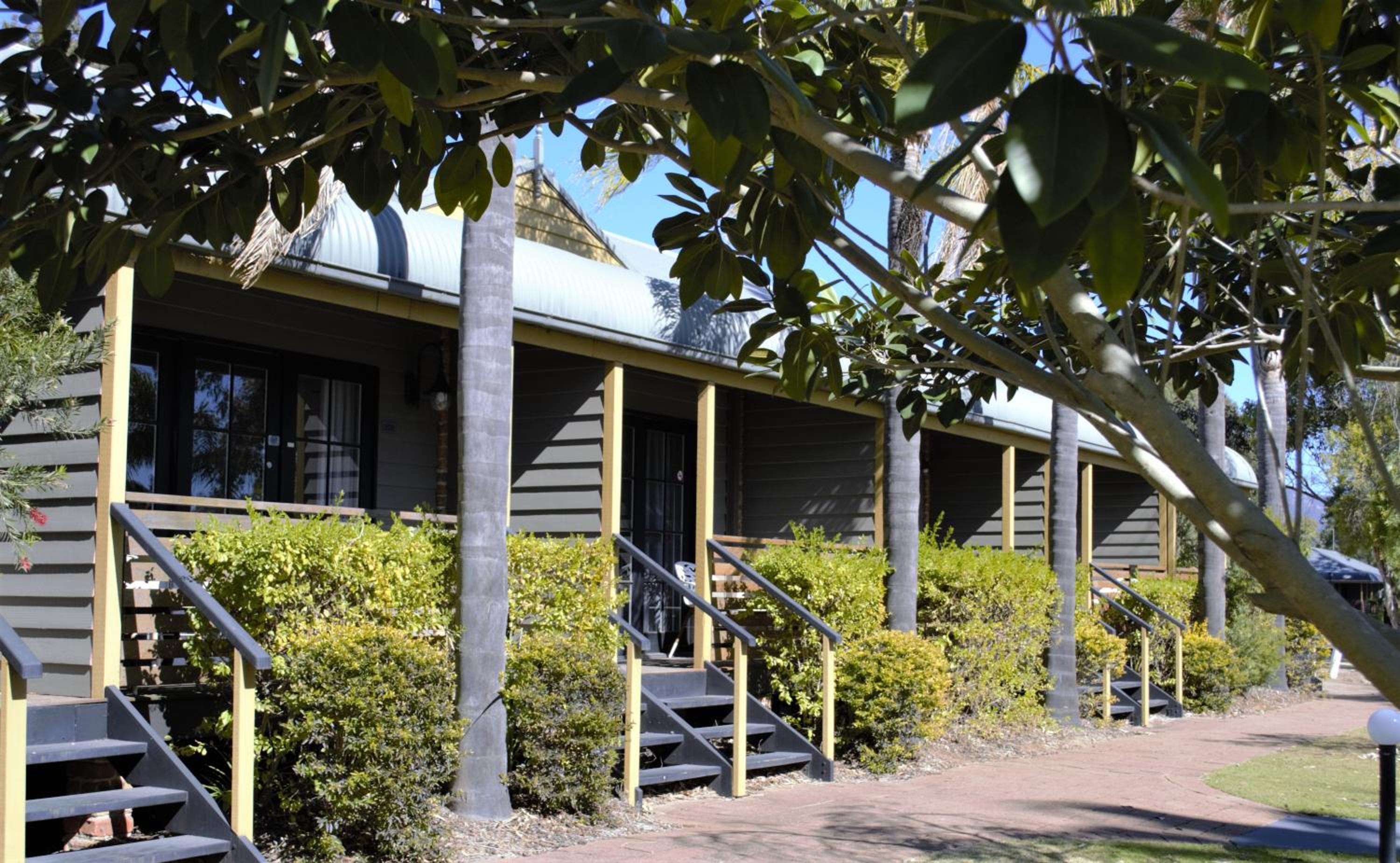 Hotel Pokolbin Village Estate