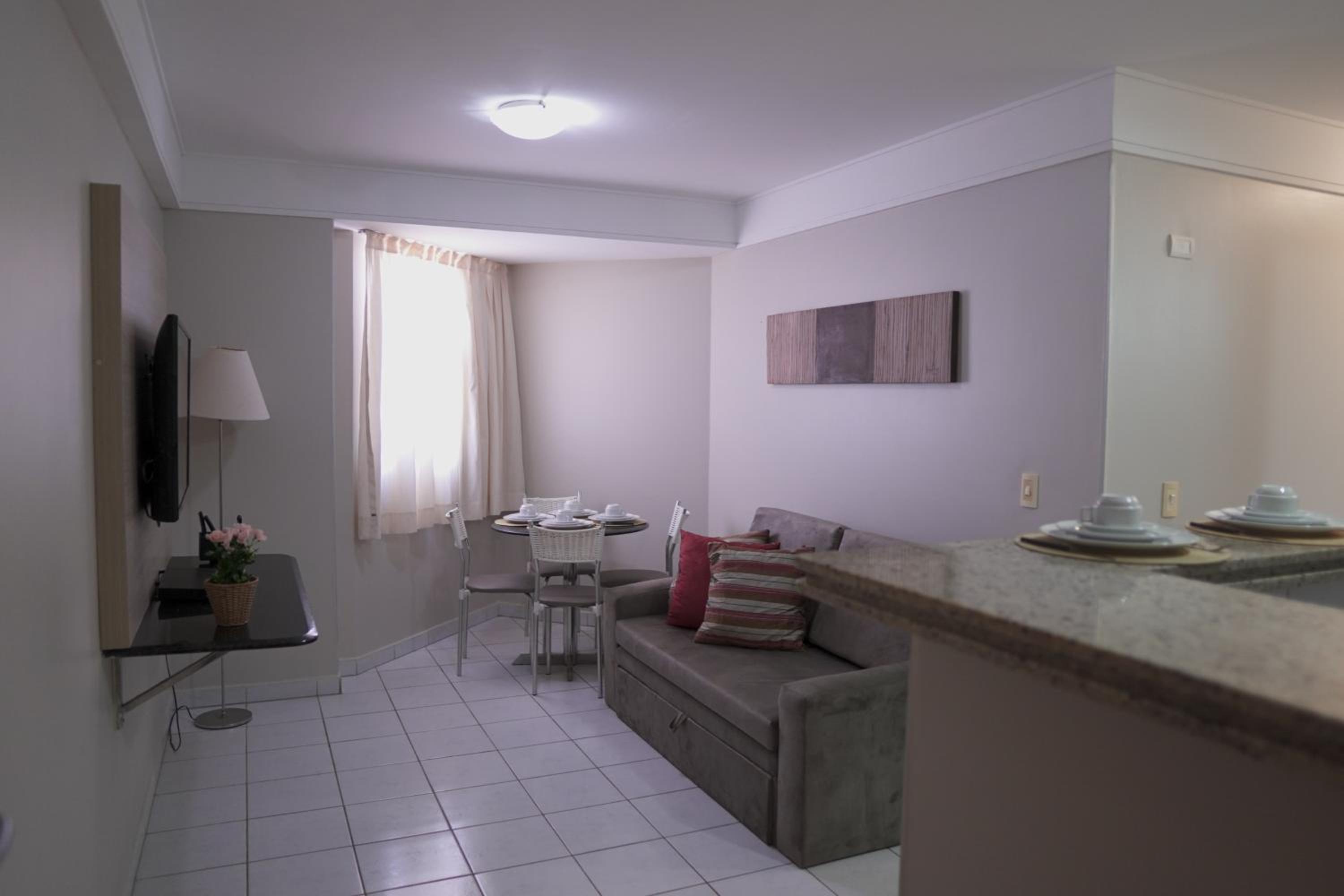 LINDO APARTAMENTO COM VISTA - PRAIA DE PONTANEGRA