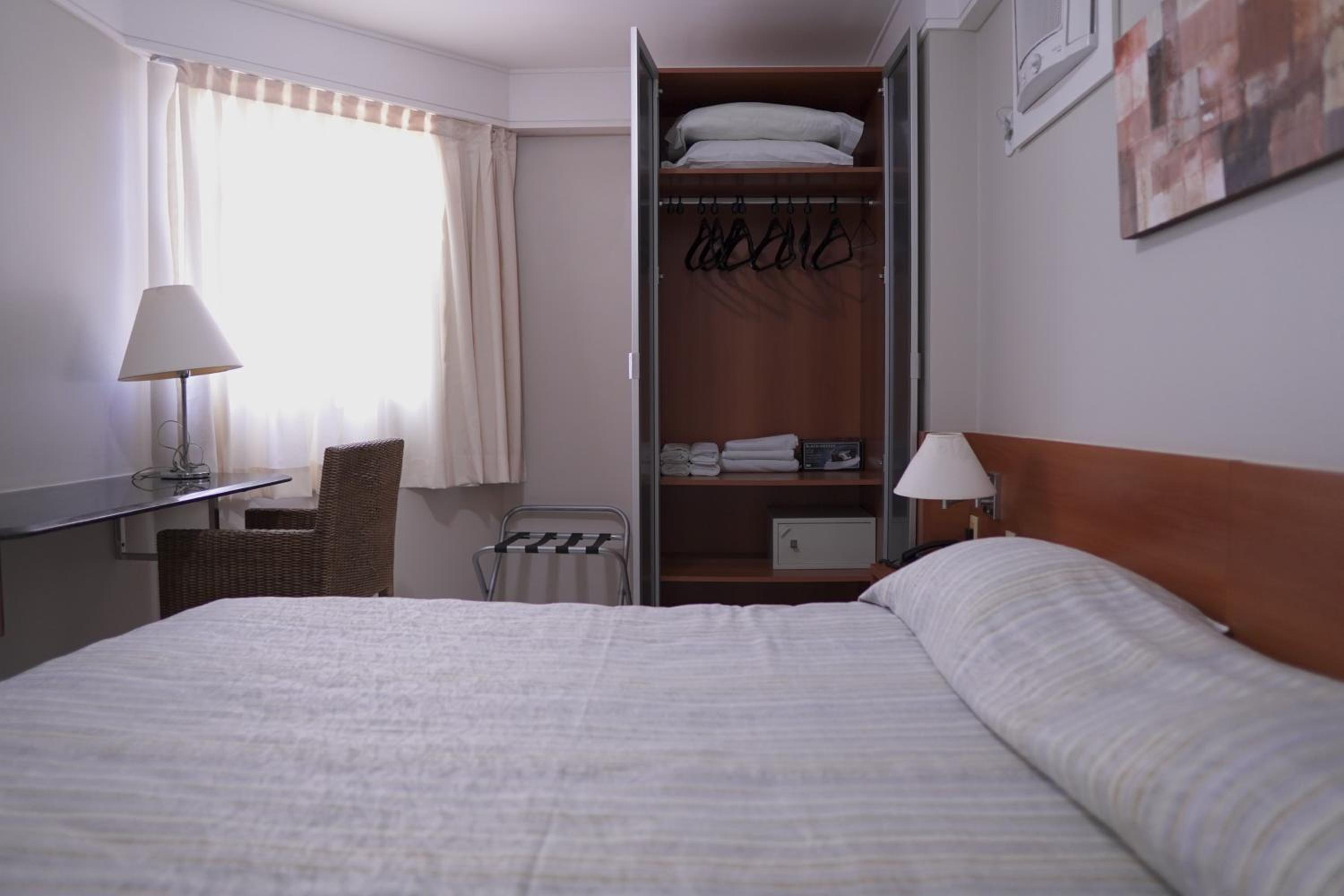 LINDO APARTAMENTO COM VISTA - PRAIA DE PONTANEGRA