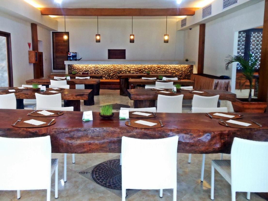 Food & Beverage