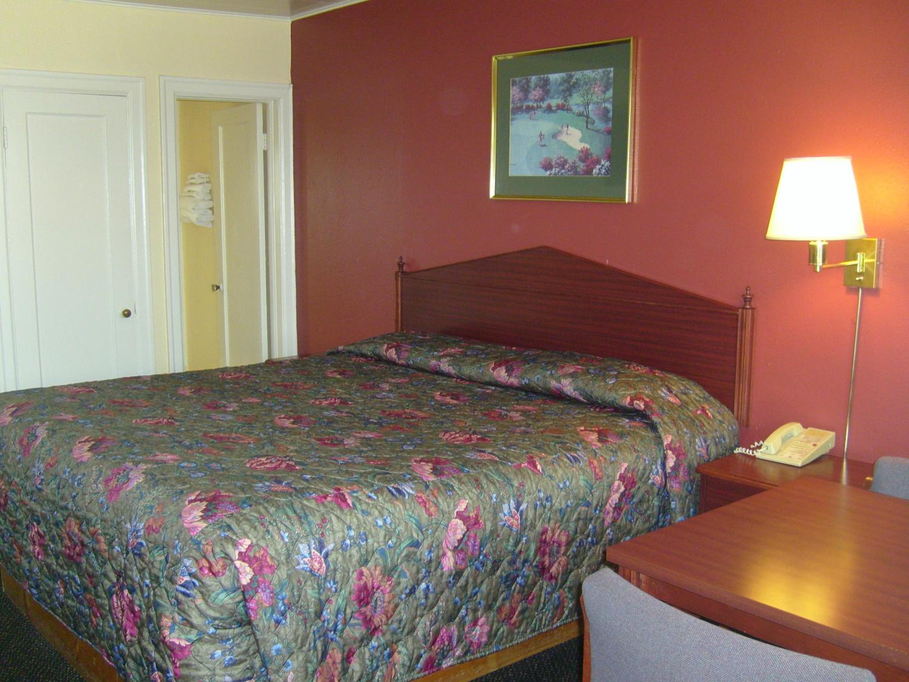 Corvallis Vacations - Cascade City Center Motel - Property Image 5