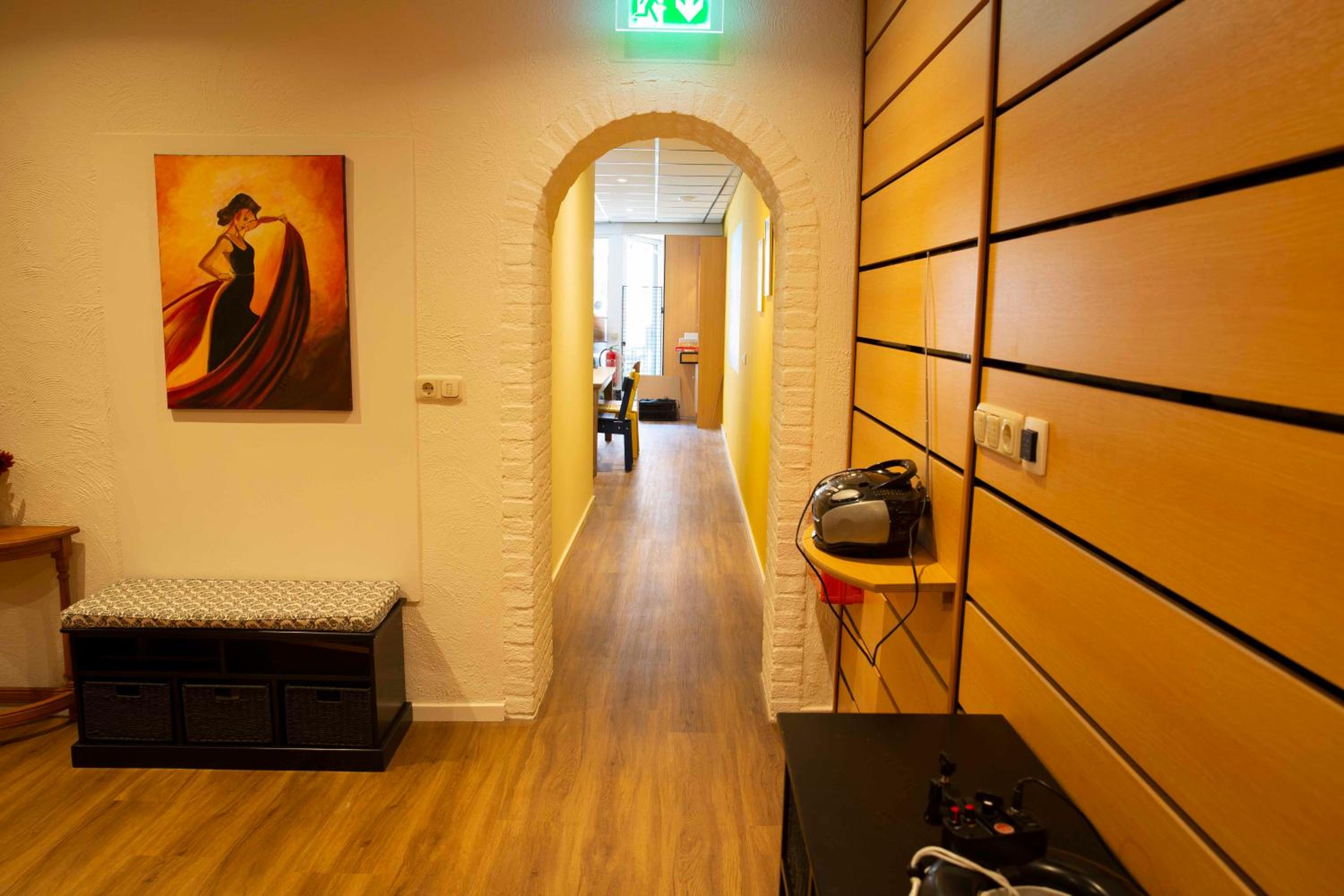 Photo 19