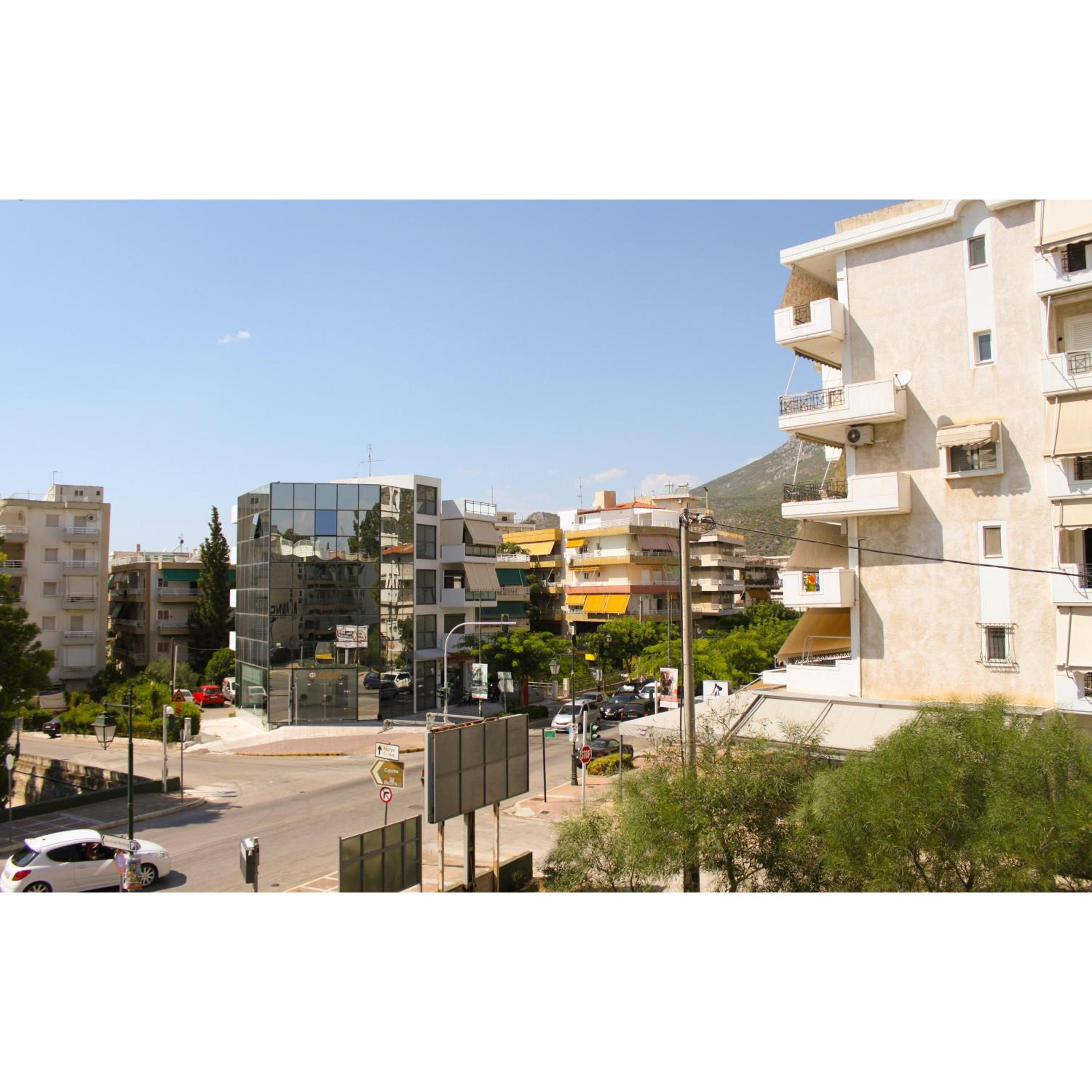 Loutraki Suites
