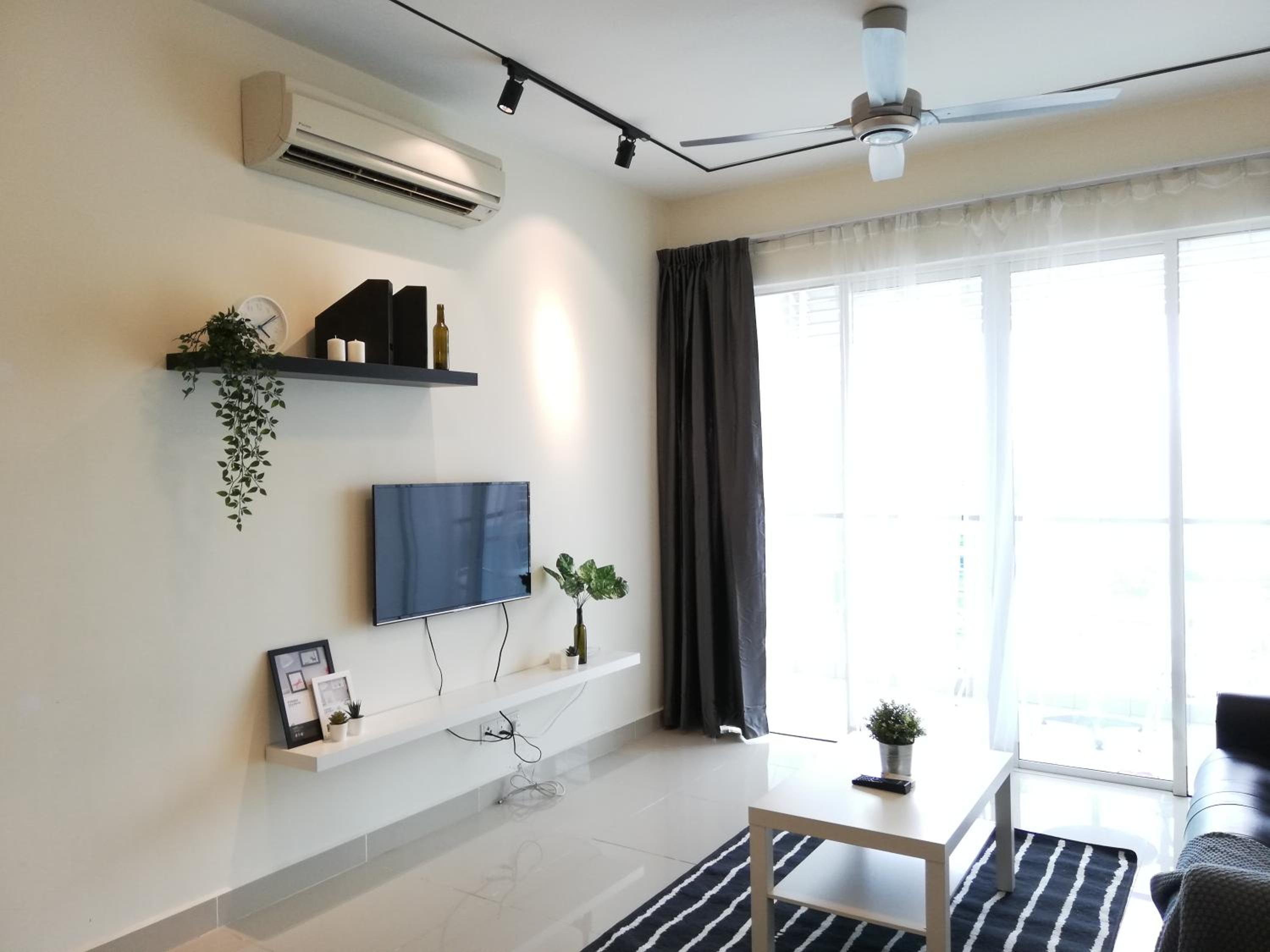 Ara Damansara Oasis Residence, Specious Home 4-8pax, 8min Subang Airport, 10min Sunway photo 4