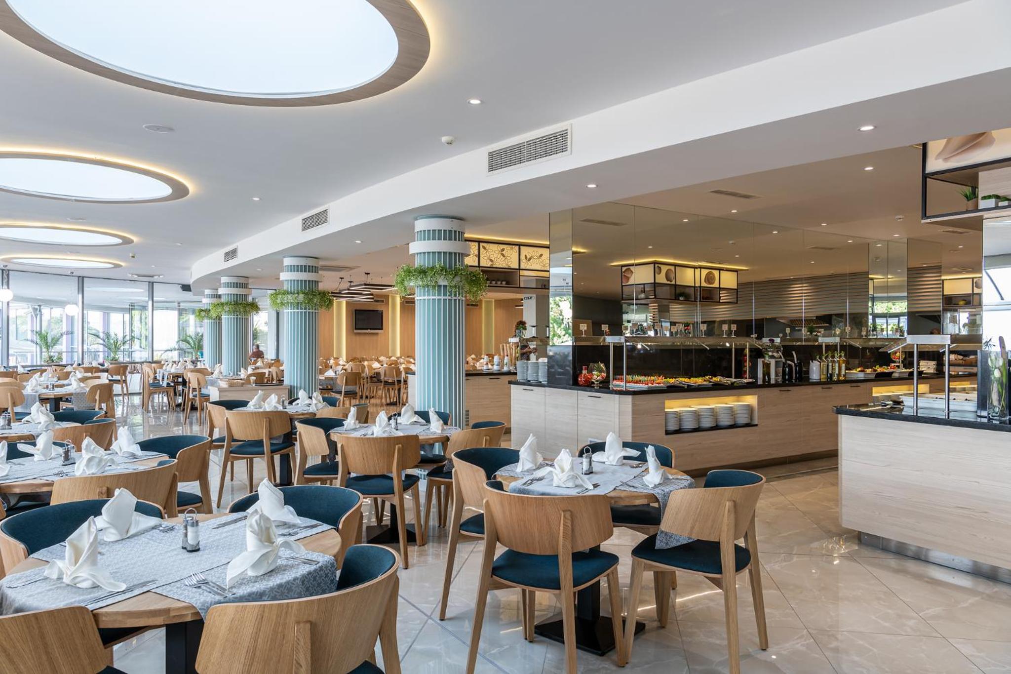 Hotel Neptun Beach
