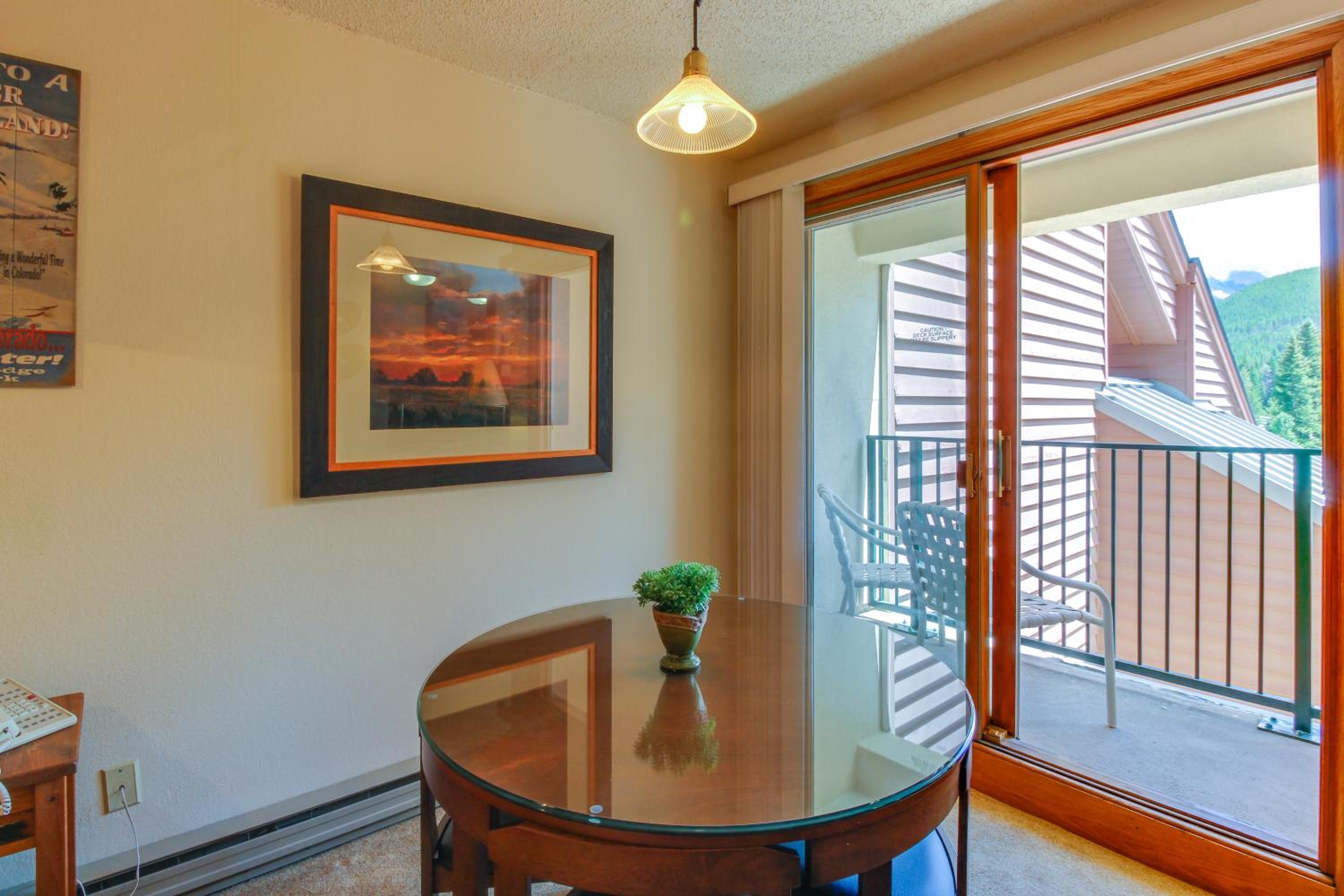 Hotel Iron Horse Resort - Image 1