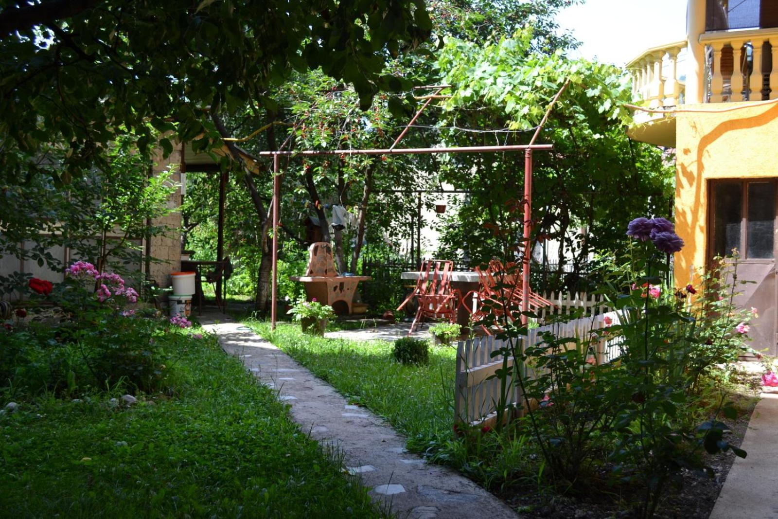 Photo 25