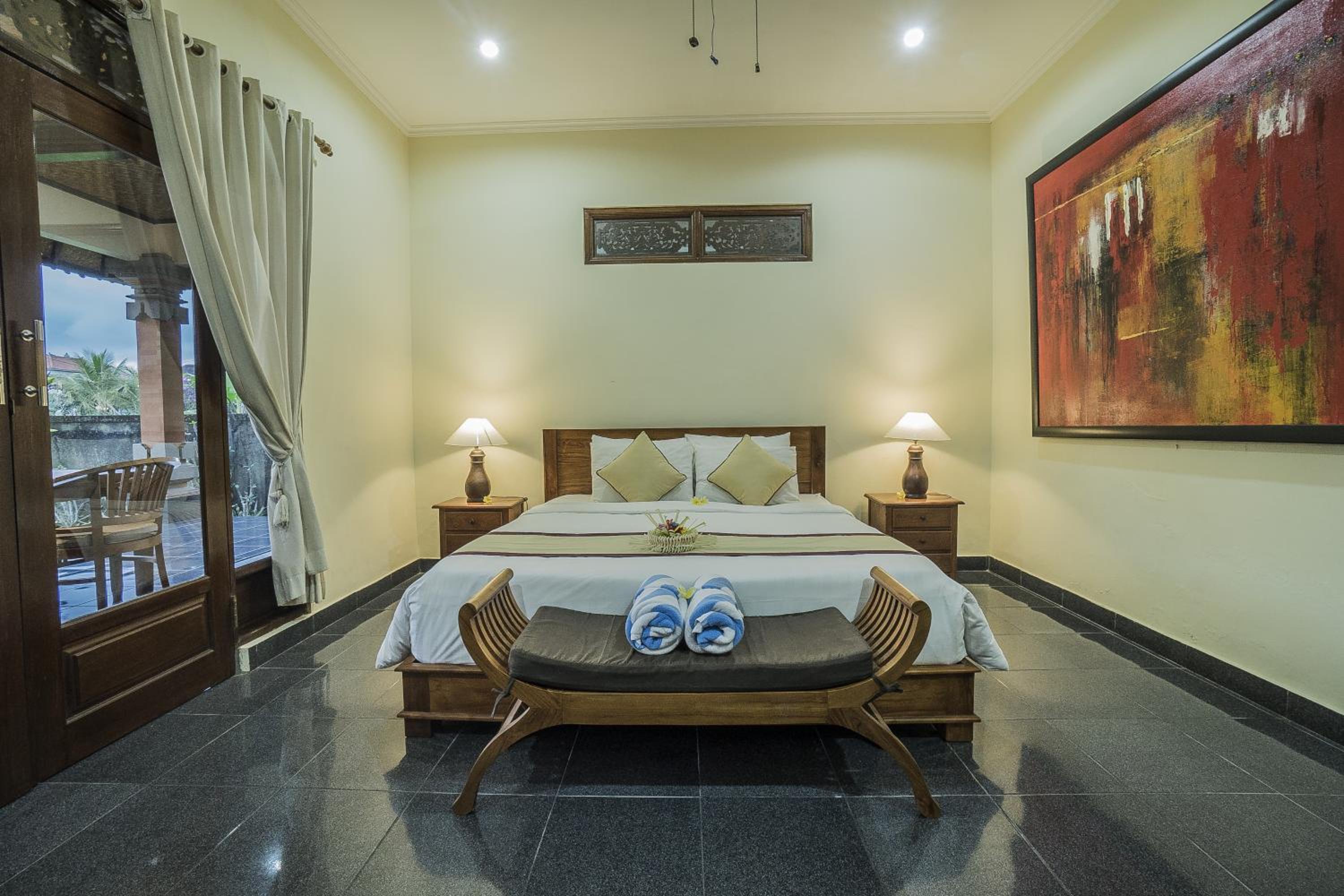 Nyoman Sandi Guest House