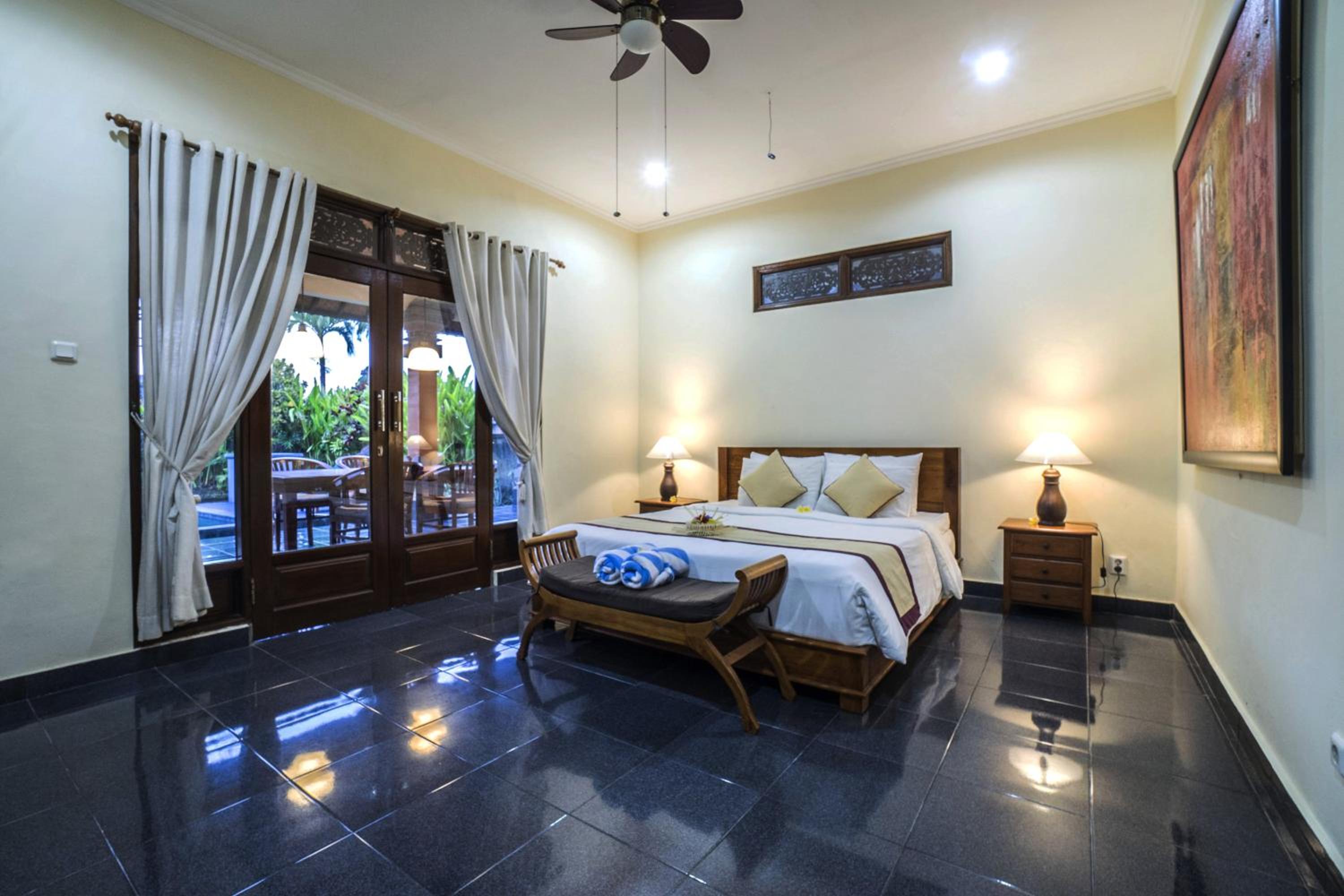 Nyoman Sandi Guest House