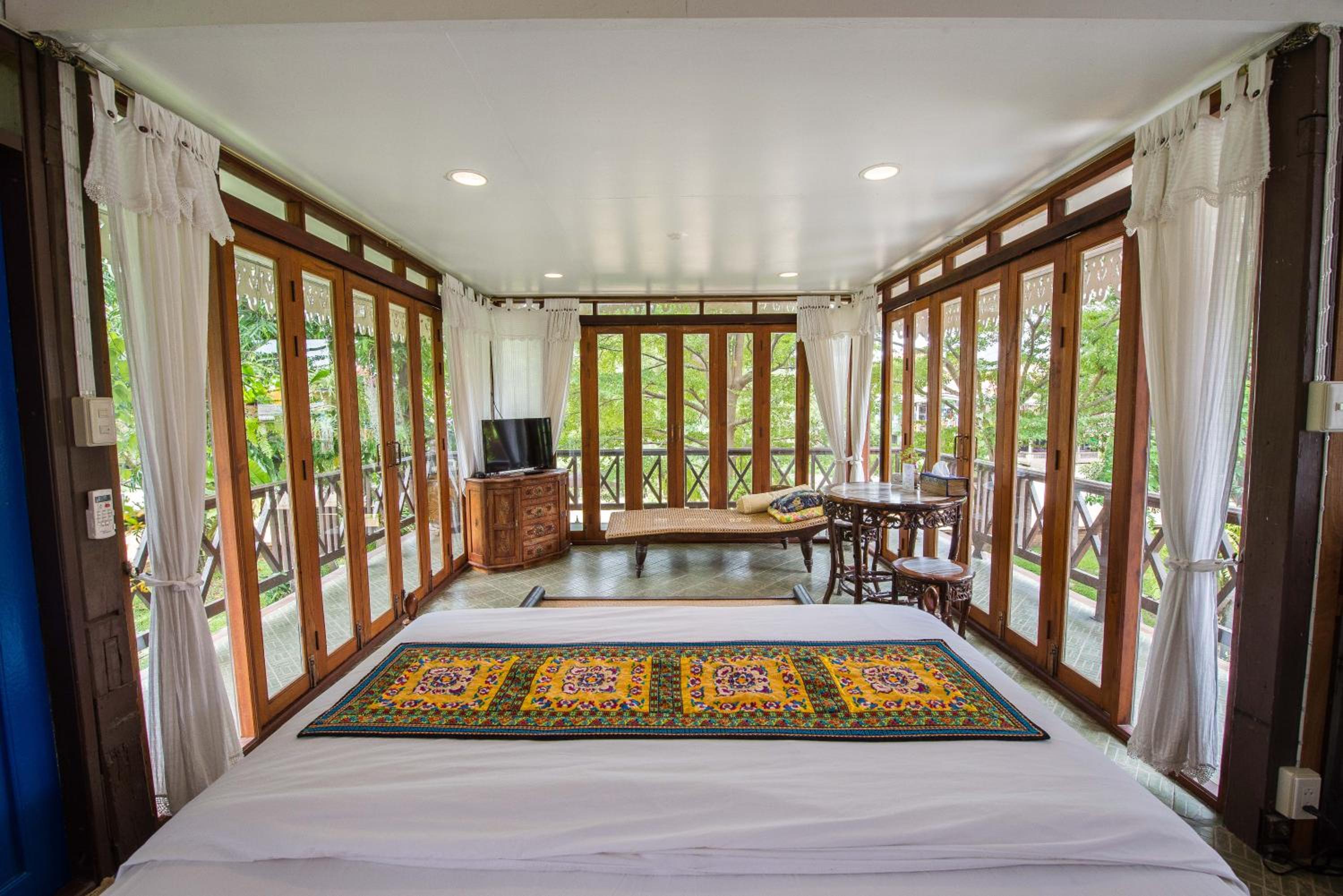 Phuttal Residence