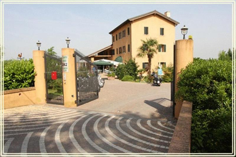 Hotel Country House Country Club - Image 1