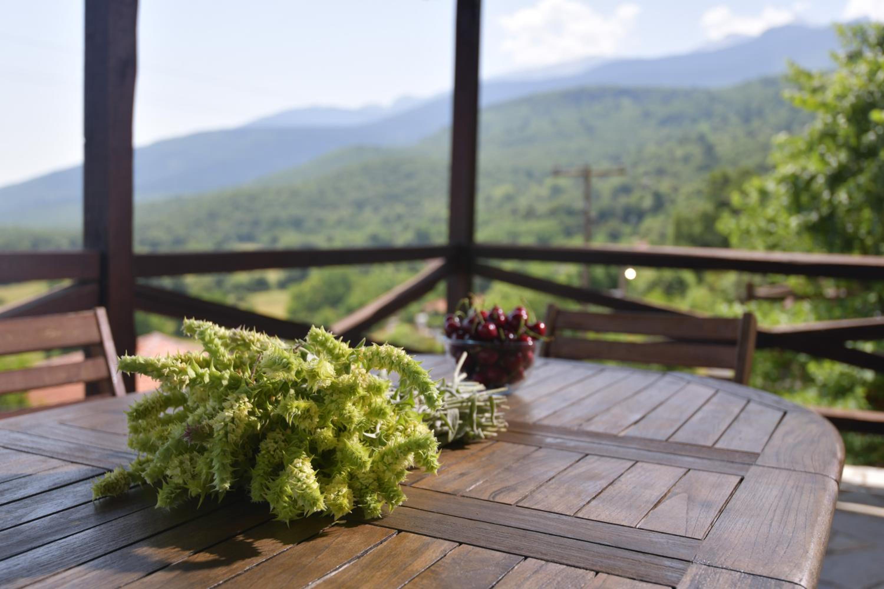 Stonehouse 2 Bedroom Chalet on Olympus Amazing View view 3