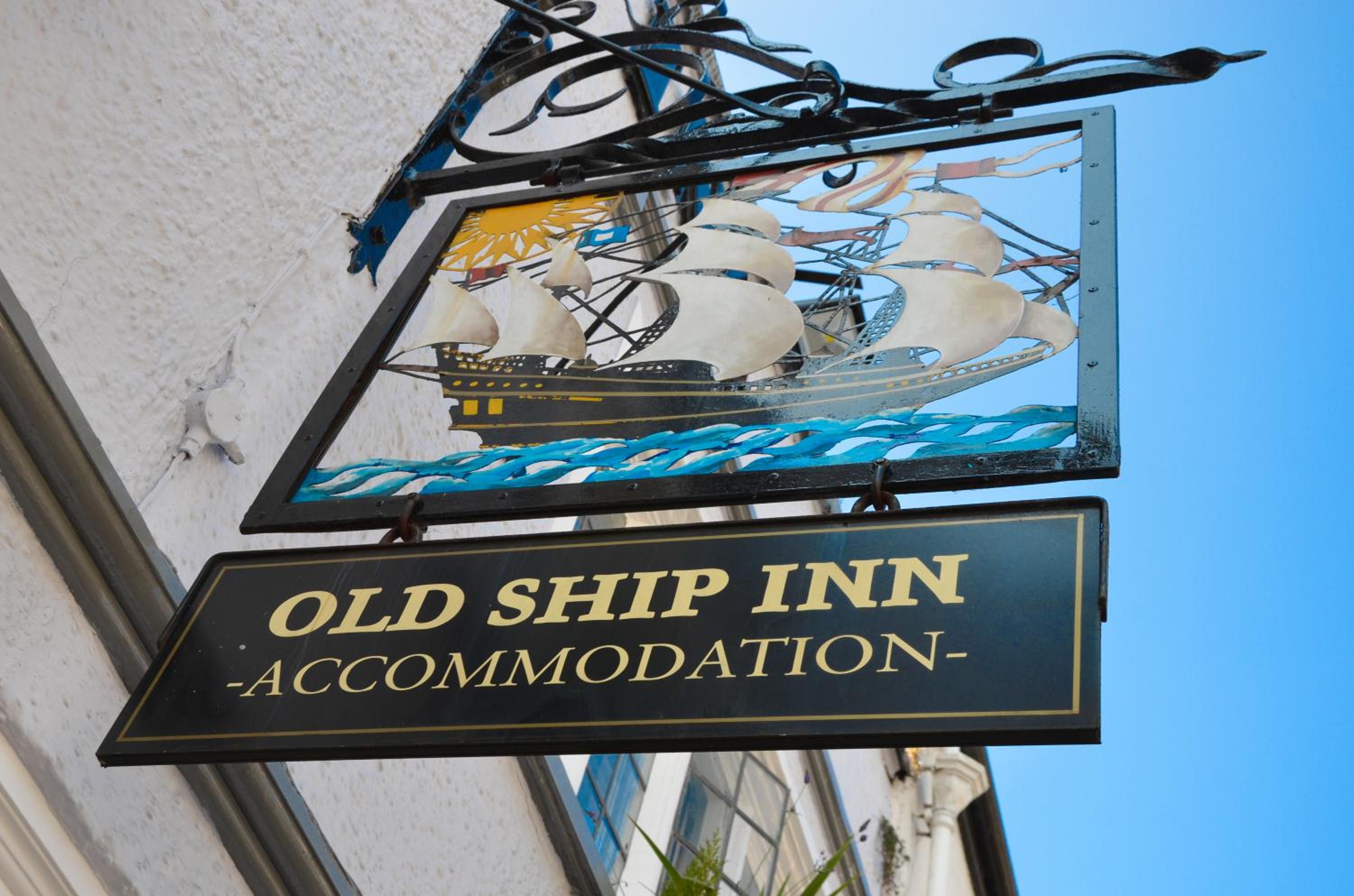 Dorchester Vacations - The Old Ship Inn - Property Image 1