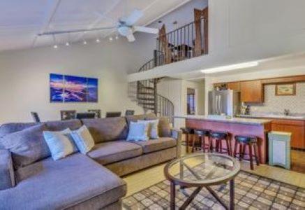 Hotel KOA Resort 1H - Image 1