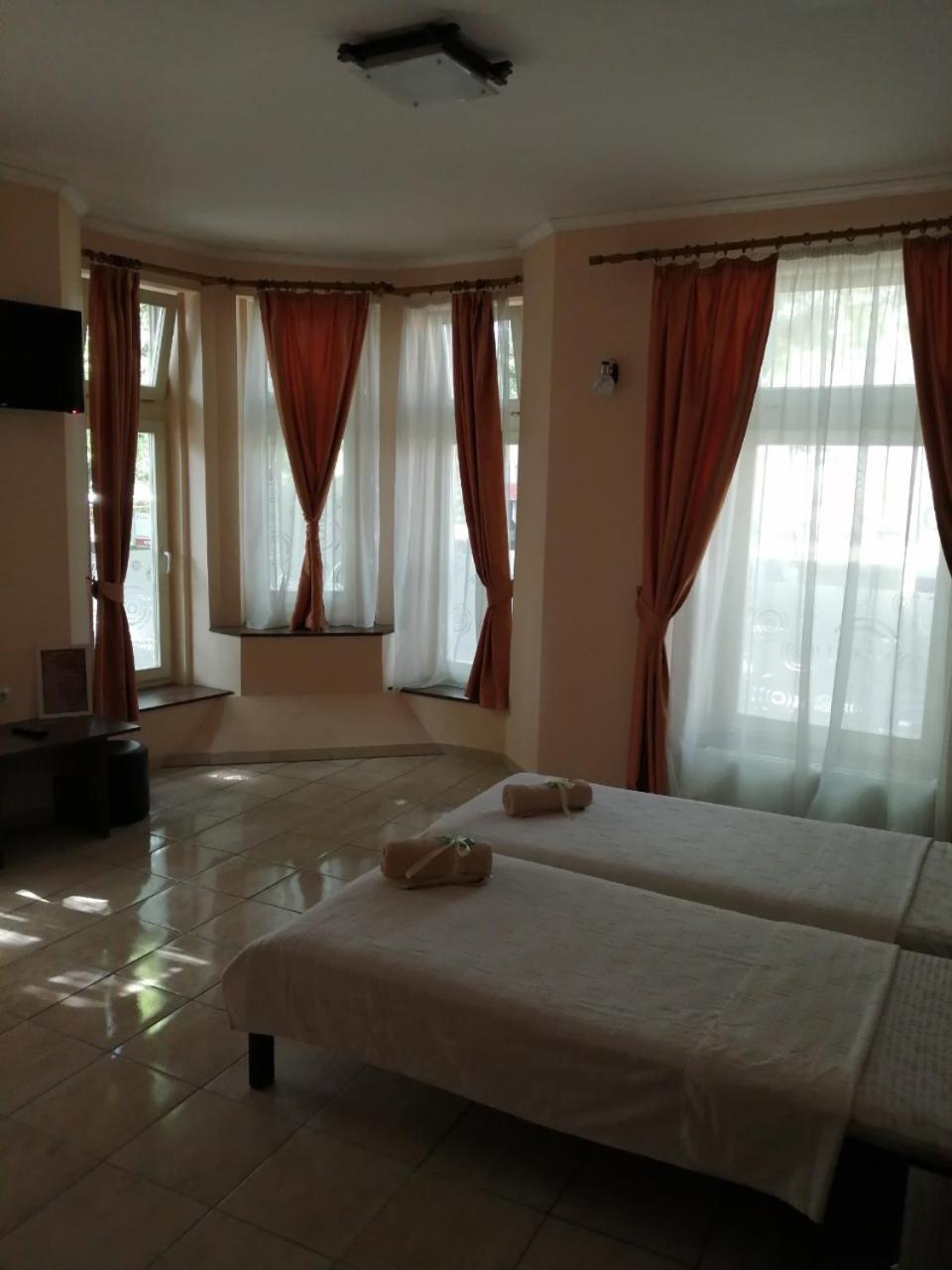Guest House Best Food view 5