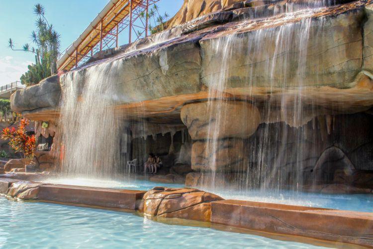 GANHE ACESSO AO ACQUA PARK DIROMA Todos os dias NO HOTEL PIAZZA