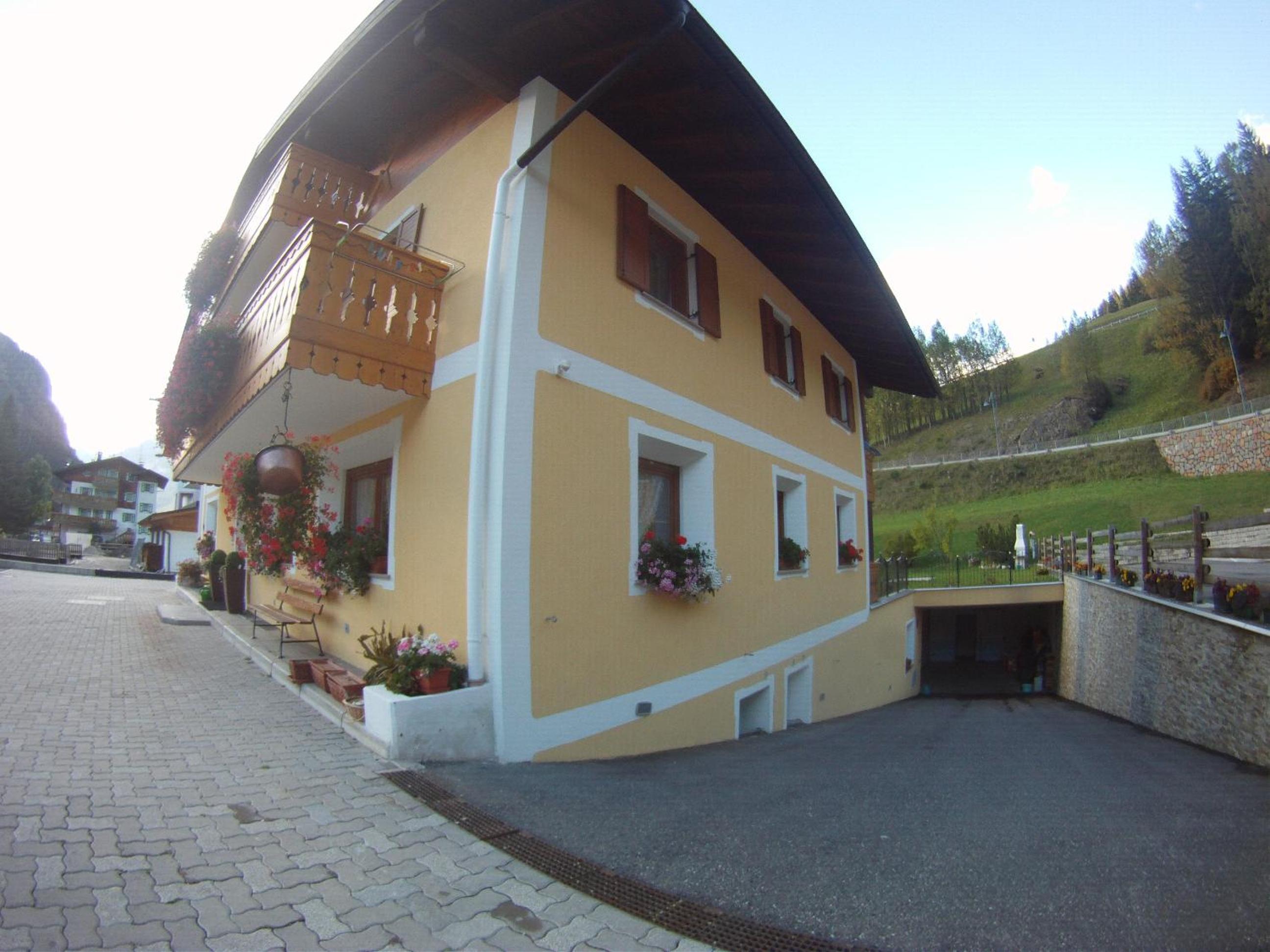 Photo 60