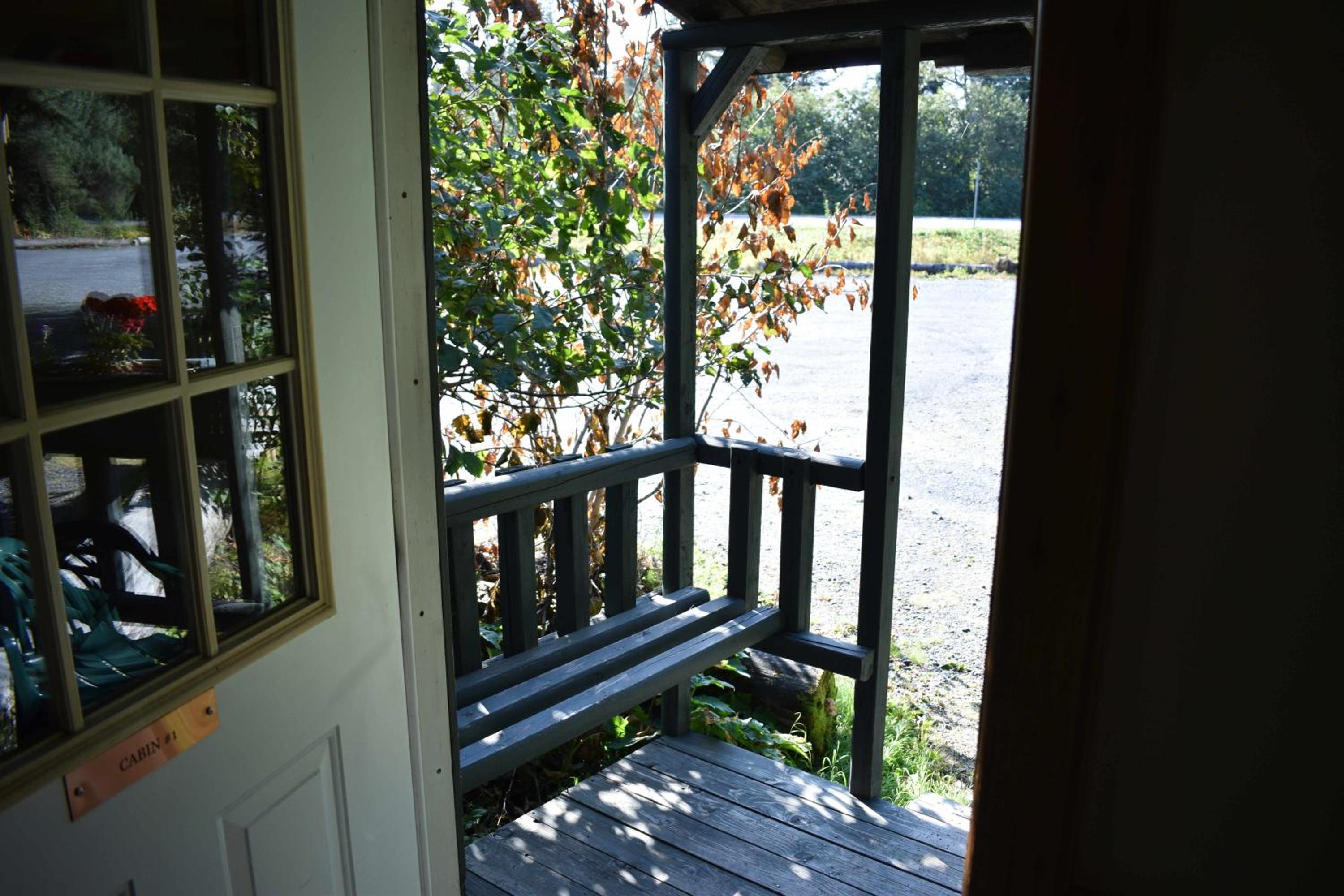 Exit Glacier Lodge