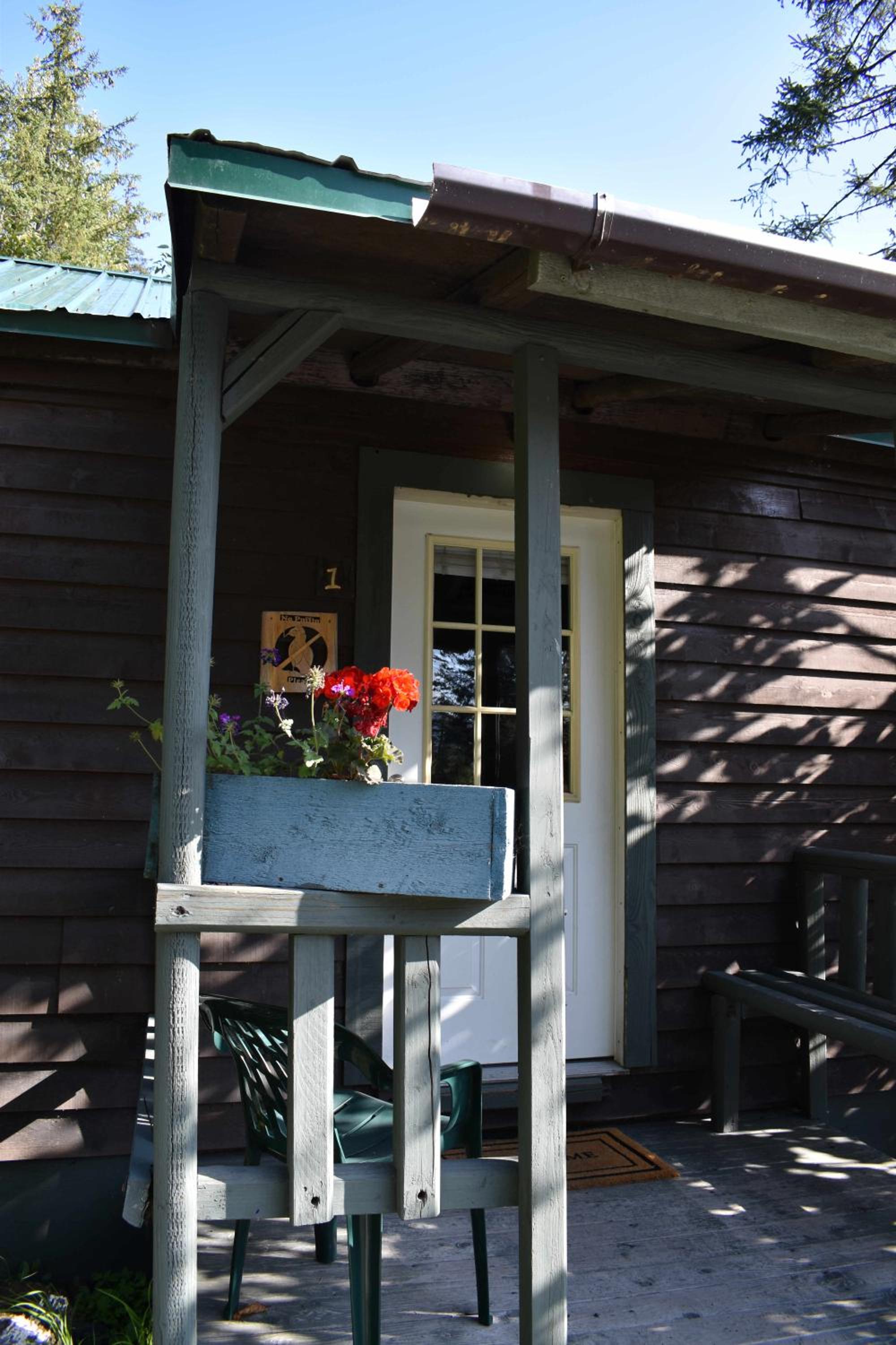 Exit Glacier Lodge