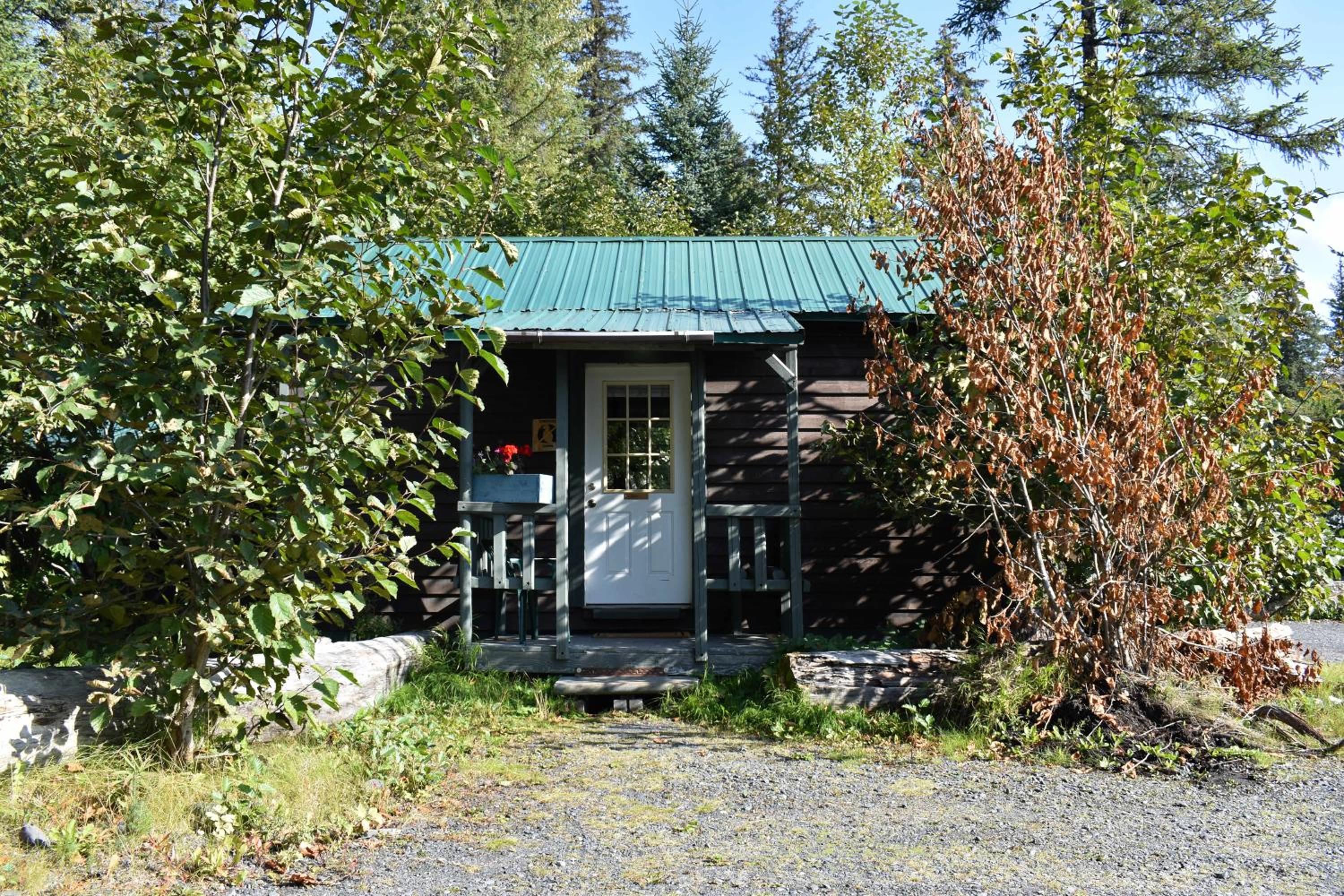 Exit Glacier Lodge