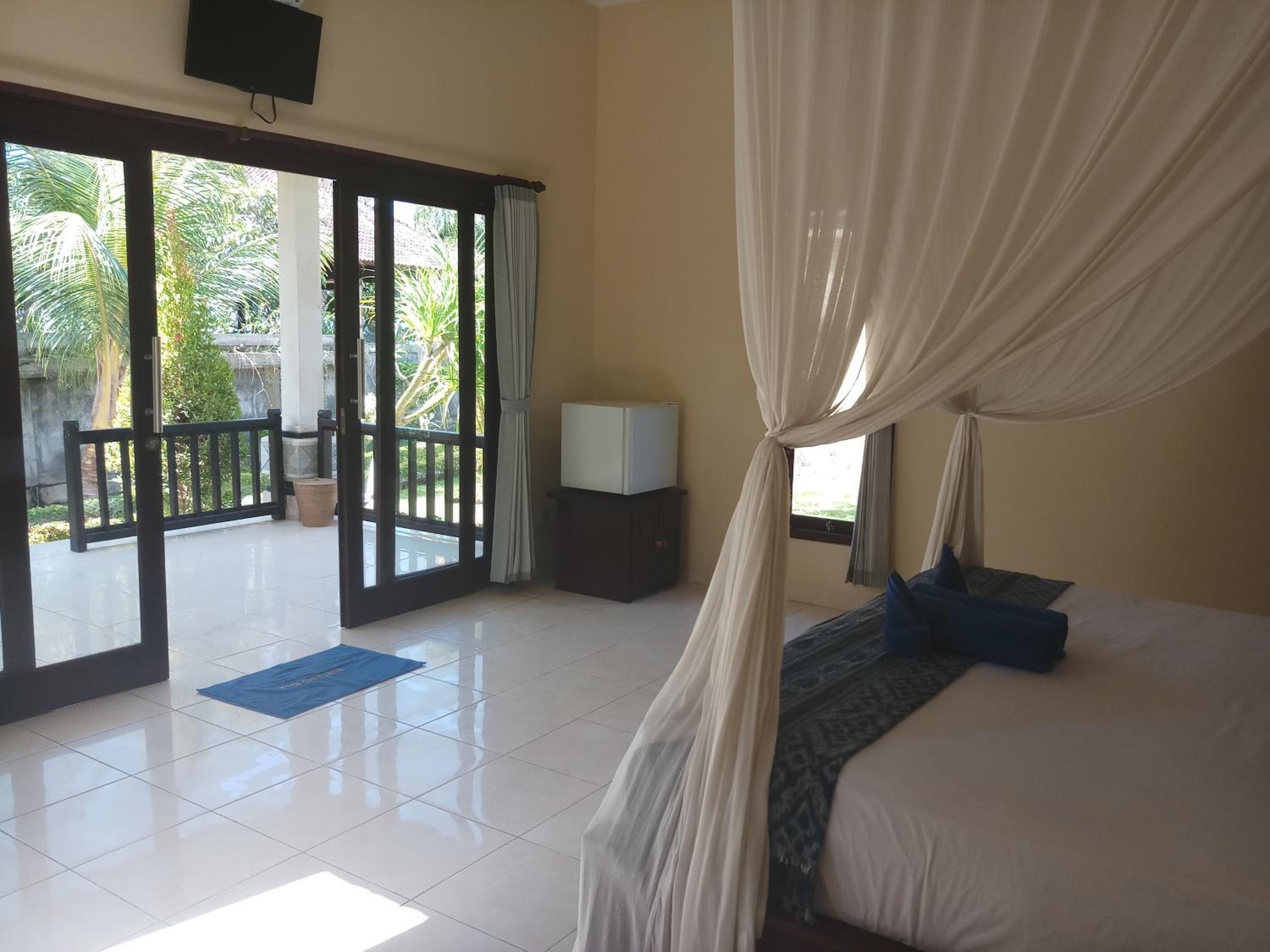 Bintang Beach Villa