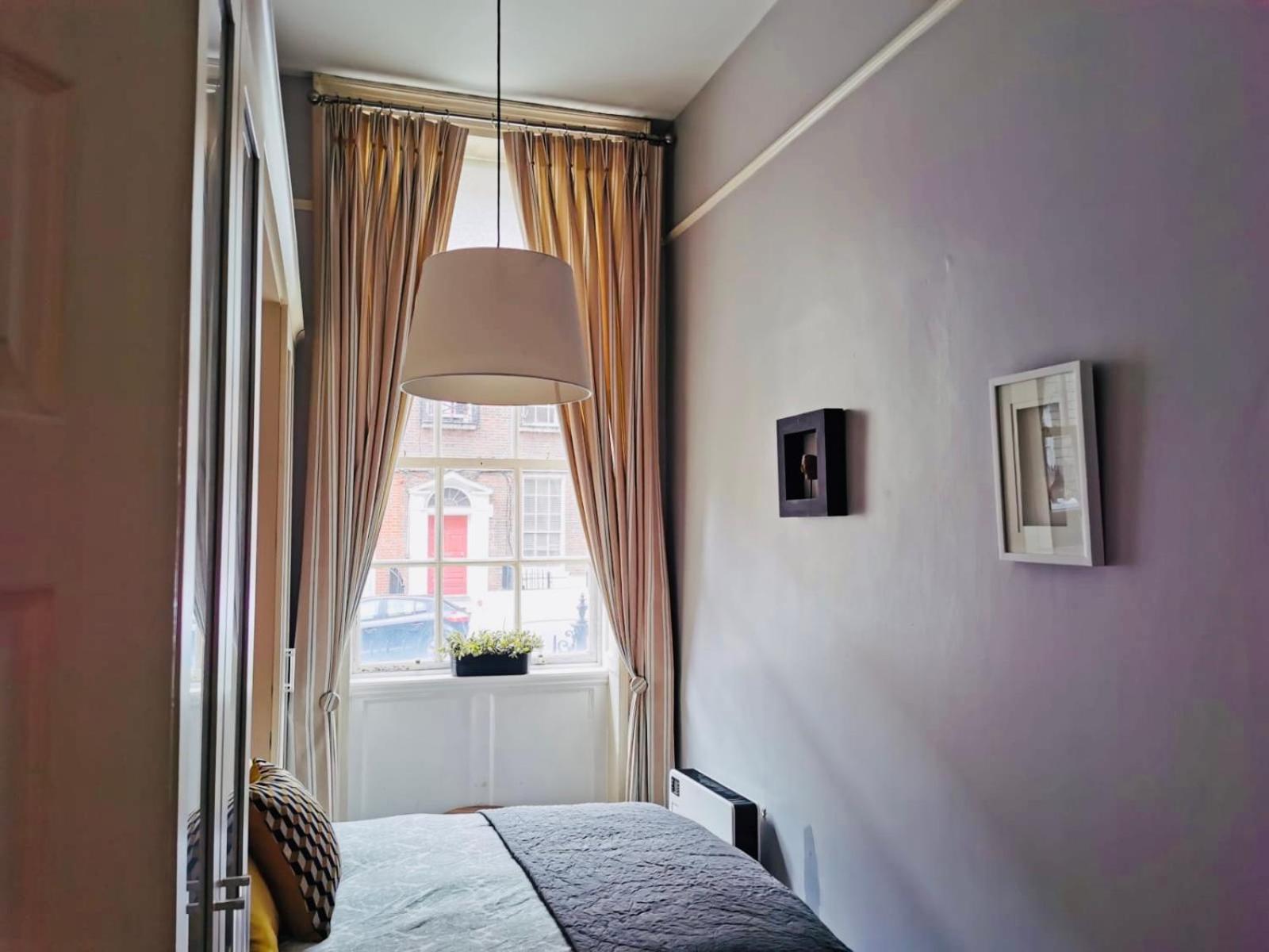 City Centre Georgian Style Apartment