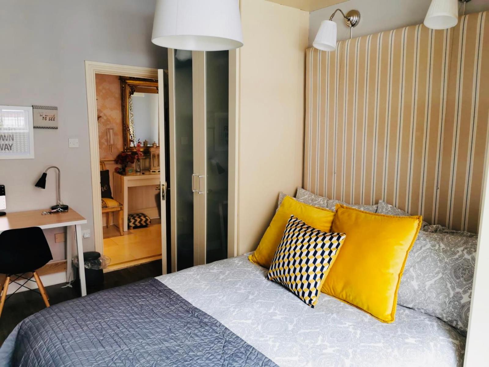 City Centre Georgian Style Apartment