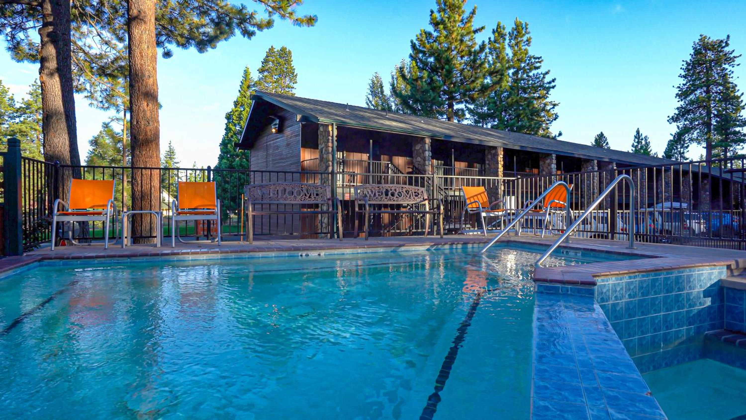 Lake Tahoe Vacations - 3 Peaks Resort Beach Club - Property Image 23