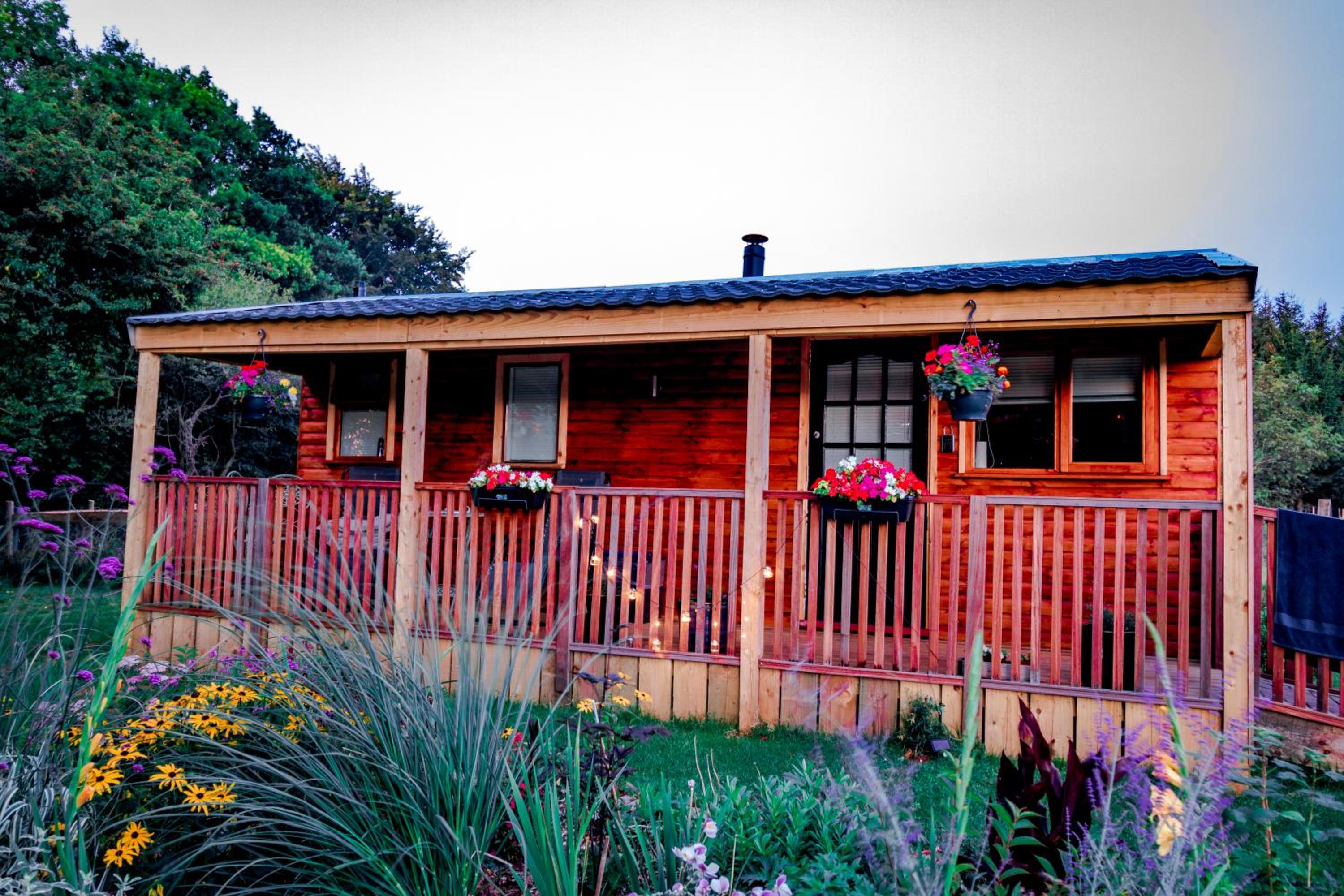 Stroud Vacations - Cherry Tree Glamping - Property Image 42