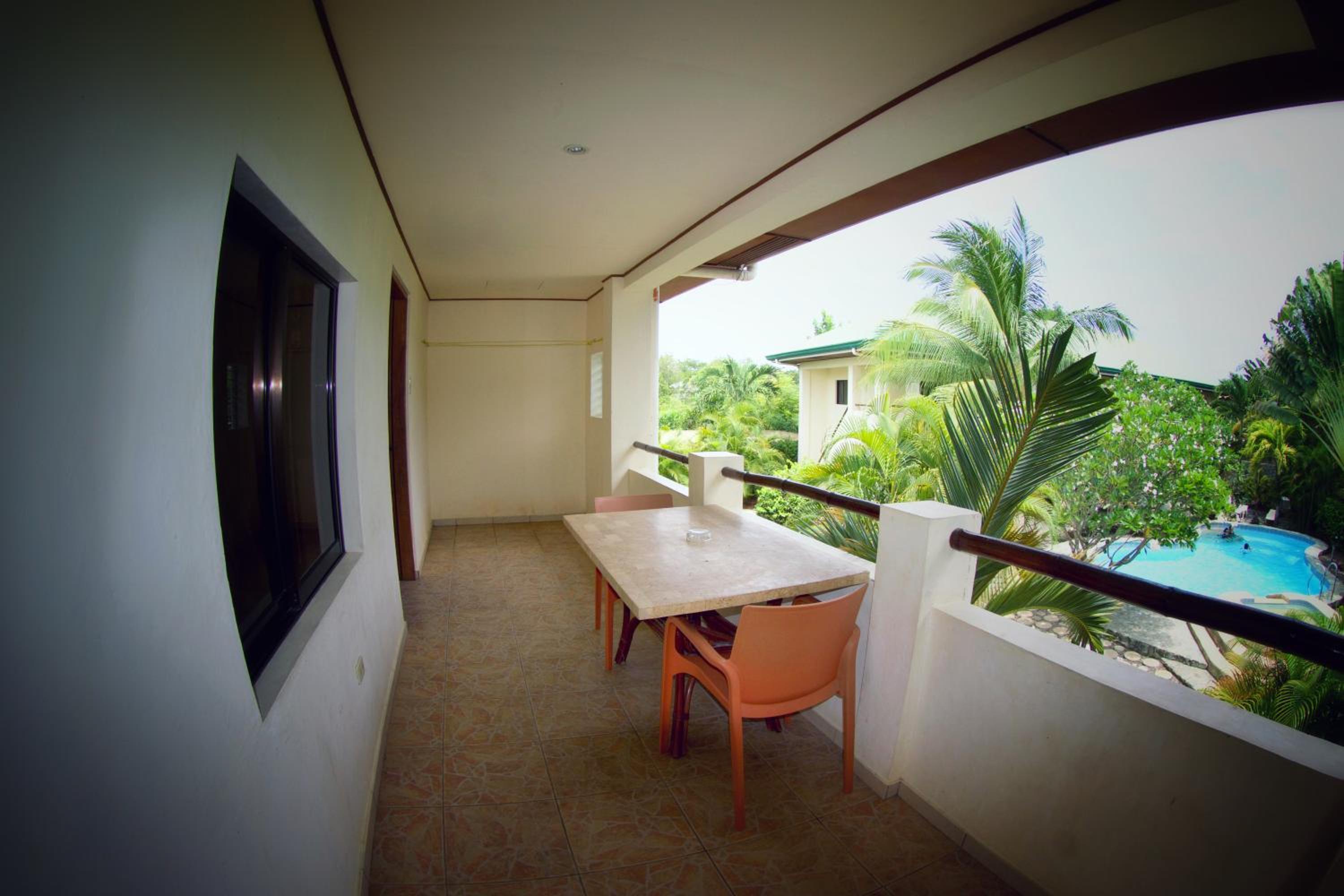 Alona Swiss Resort