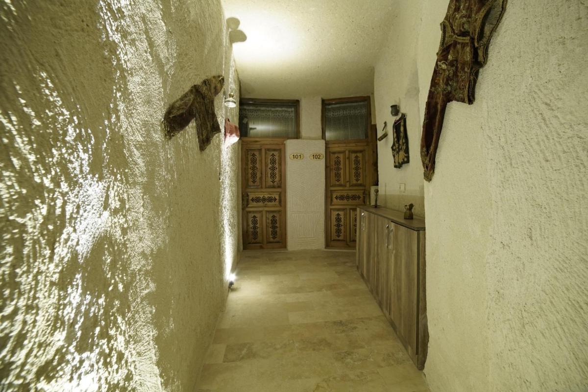 Melek Cave Hotel - Image 27
