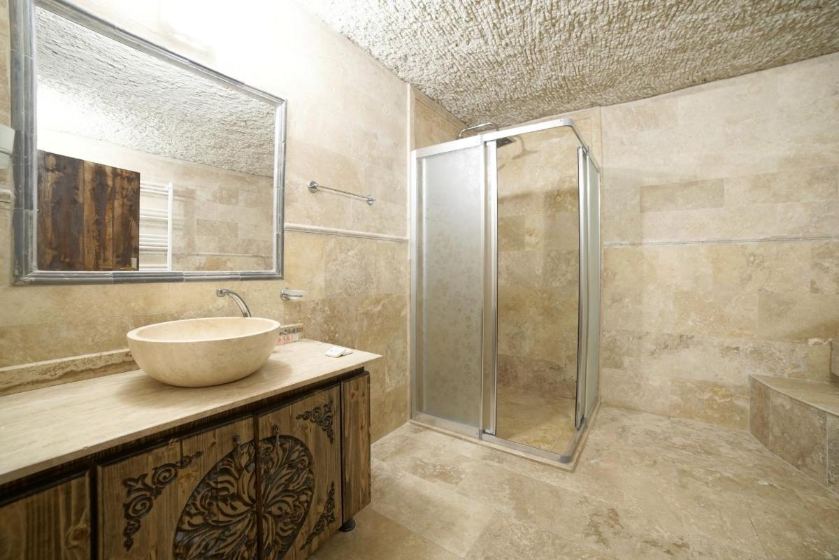 Melek Cave Hotel - Image 25