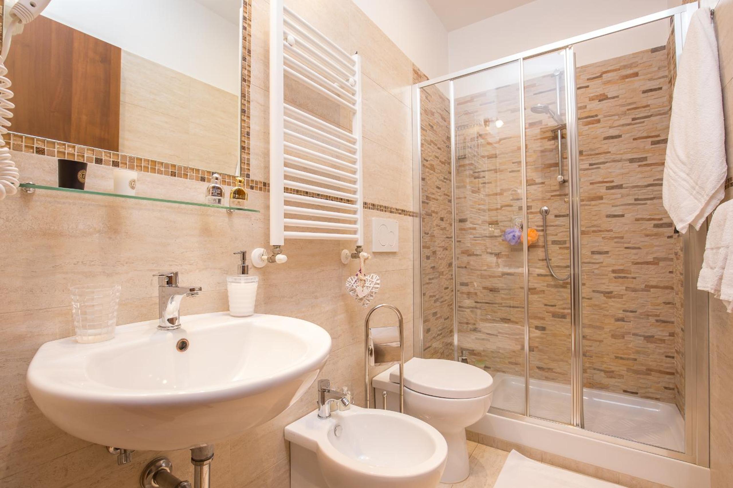 Starry Rome Guest House