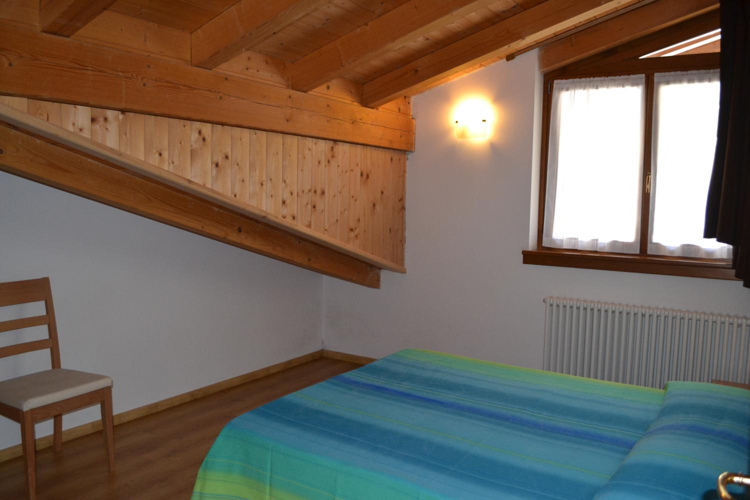 Photo 51
