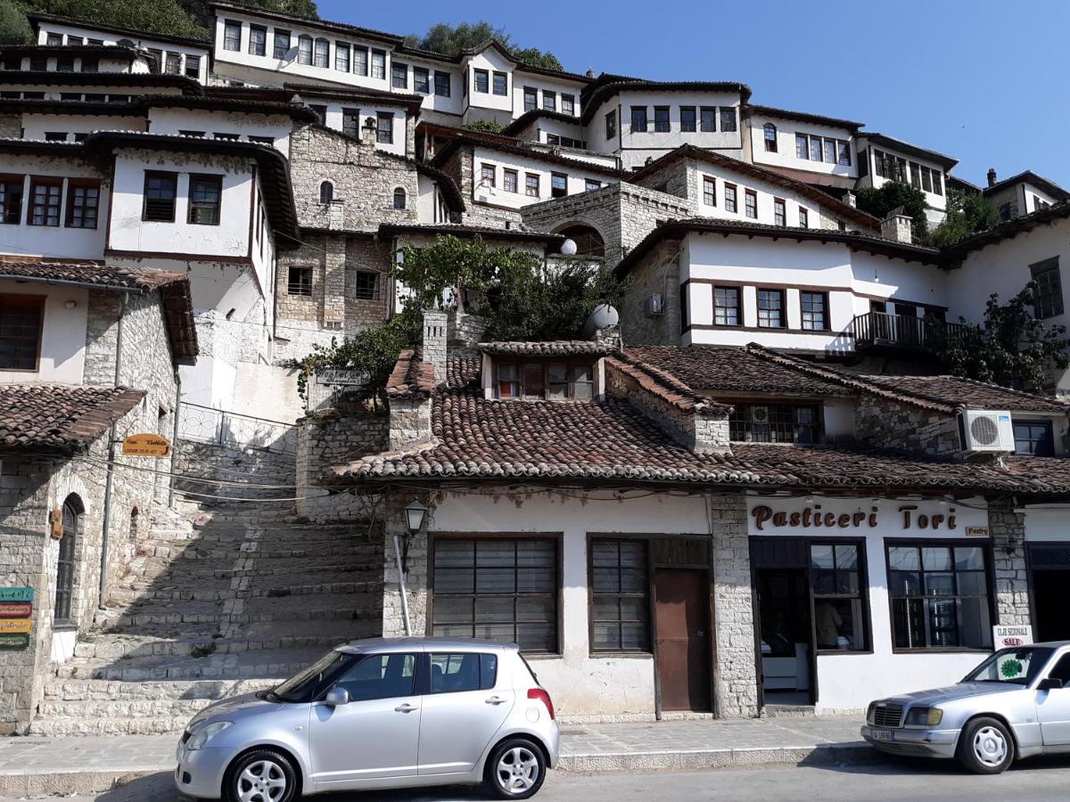Hostel Mangalem
