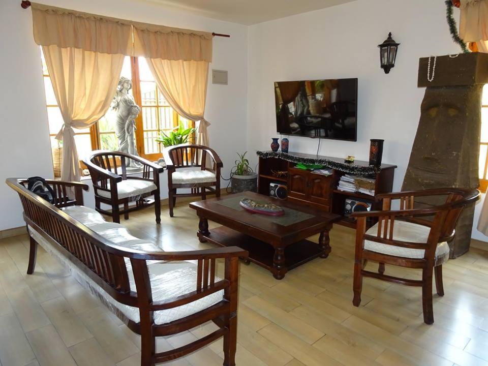Hostal Casa Amarilla San Vicente de Tagua Tagua