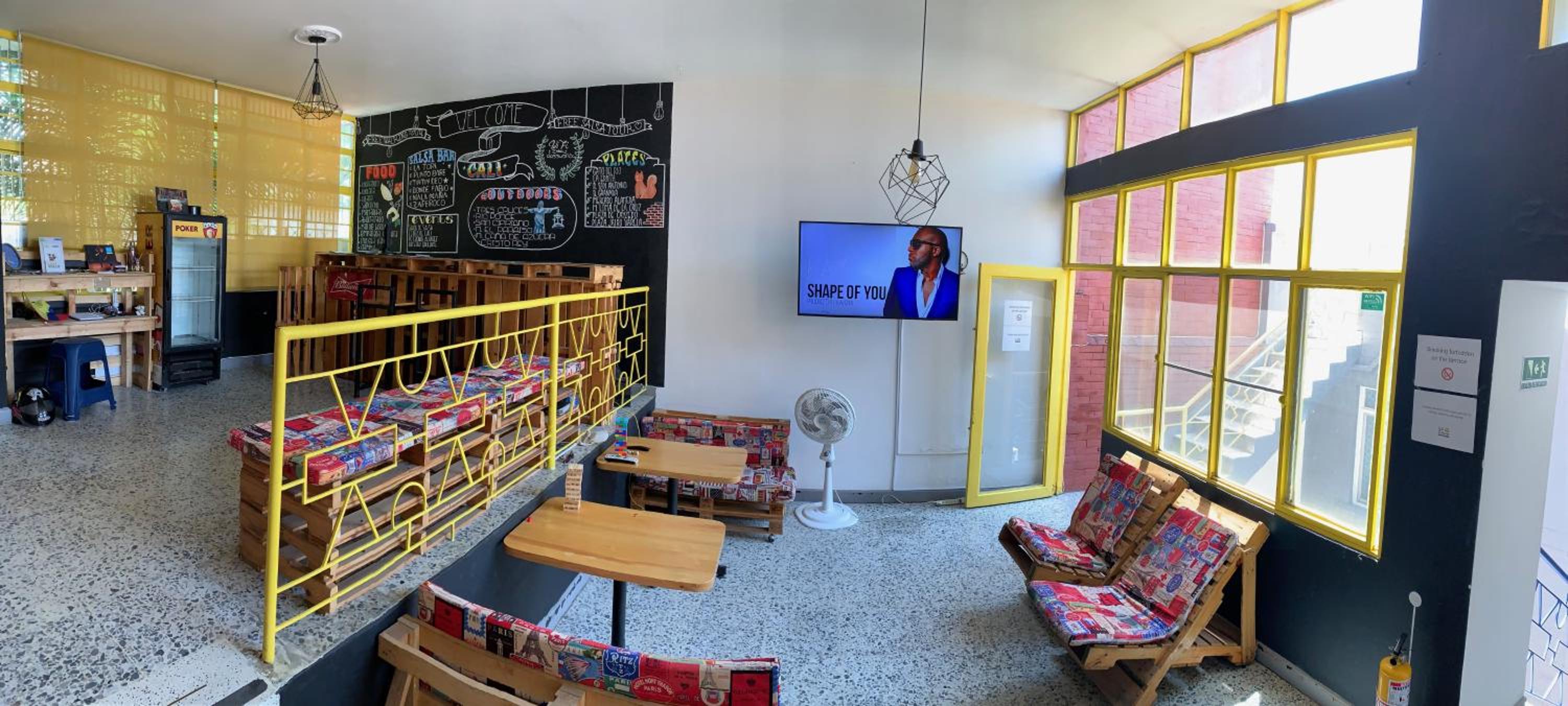 lounge