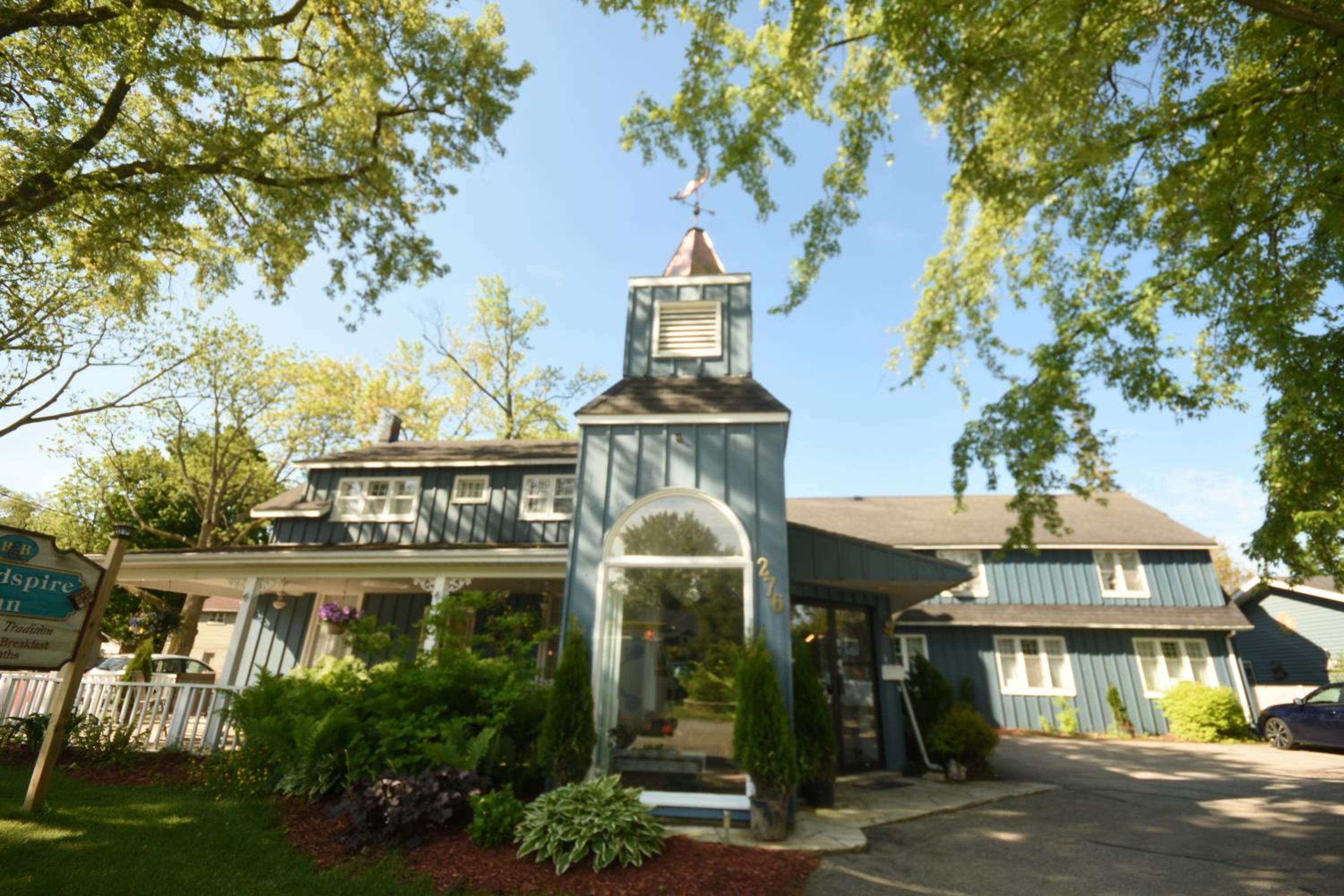 Windspire Inn
