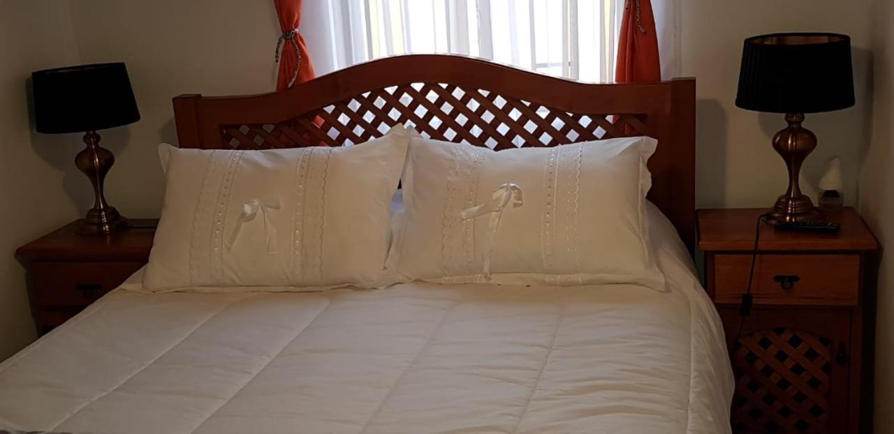 Hostal Casa Amarilla San Vicente de Tagua Tagua