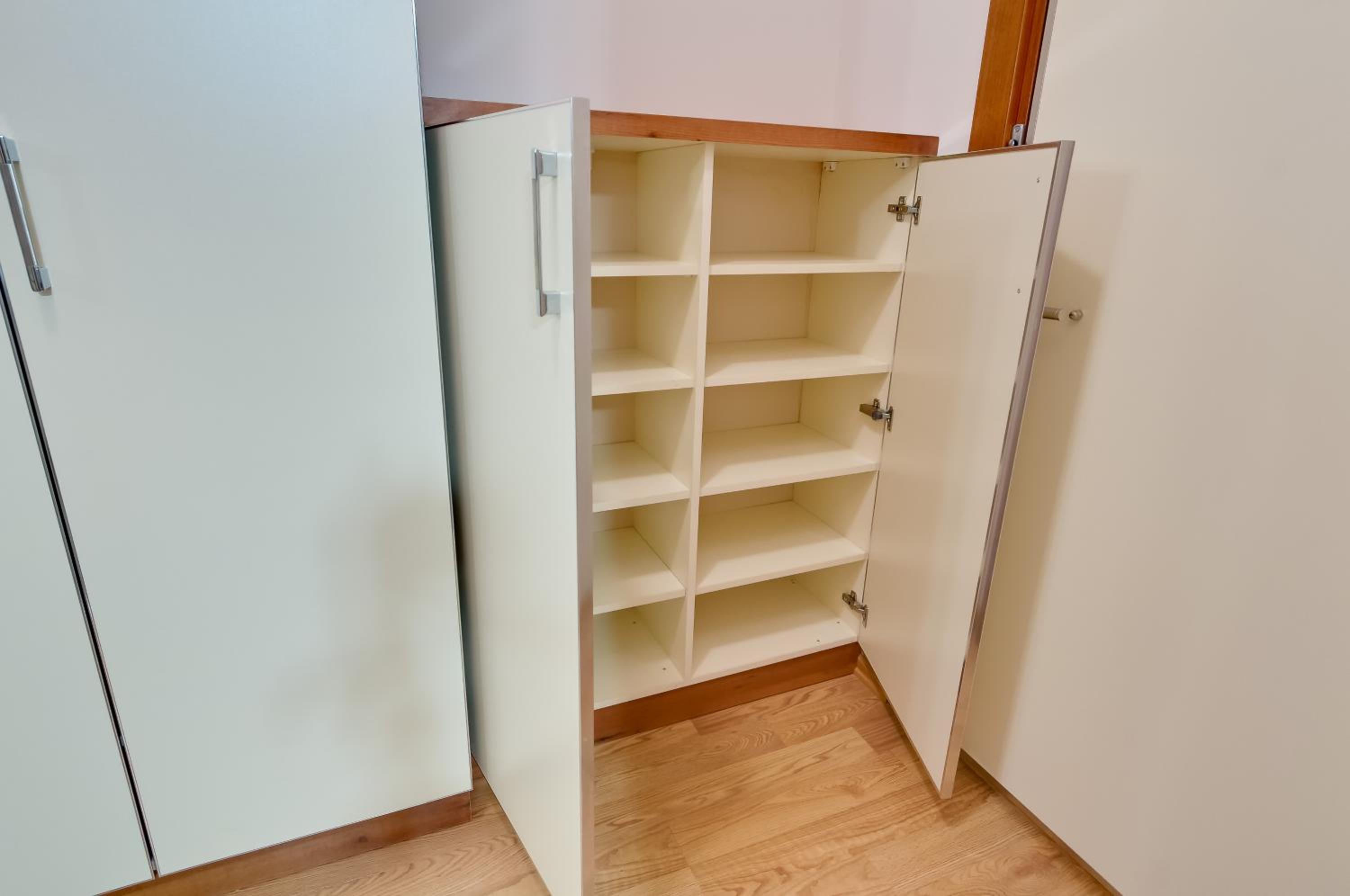 Upart Home - Image 37