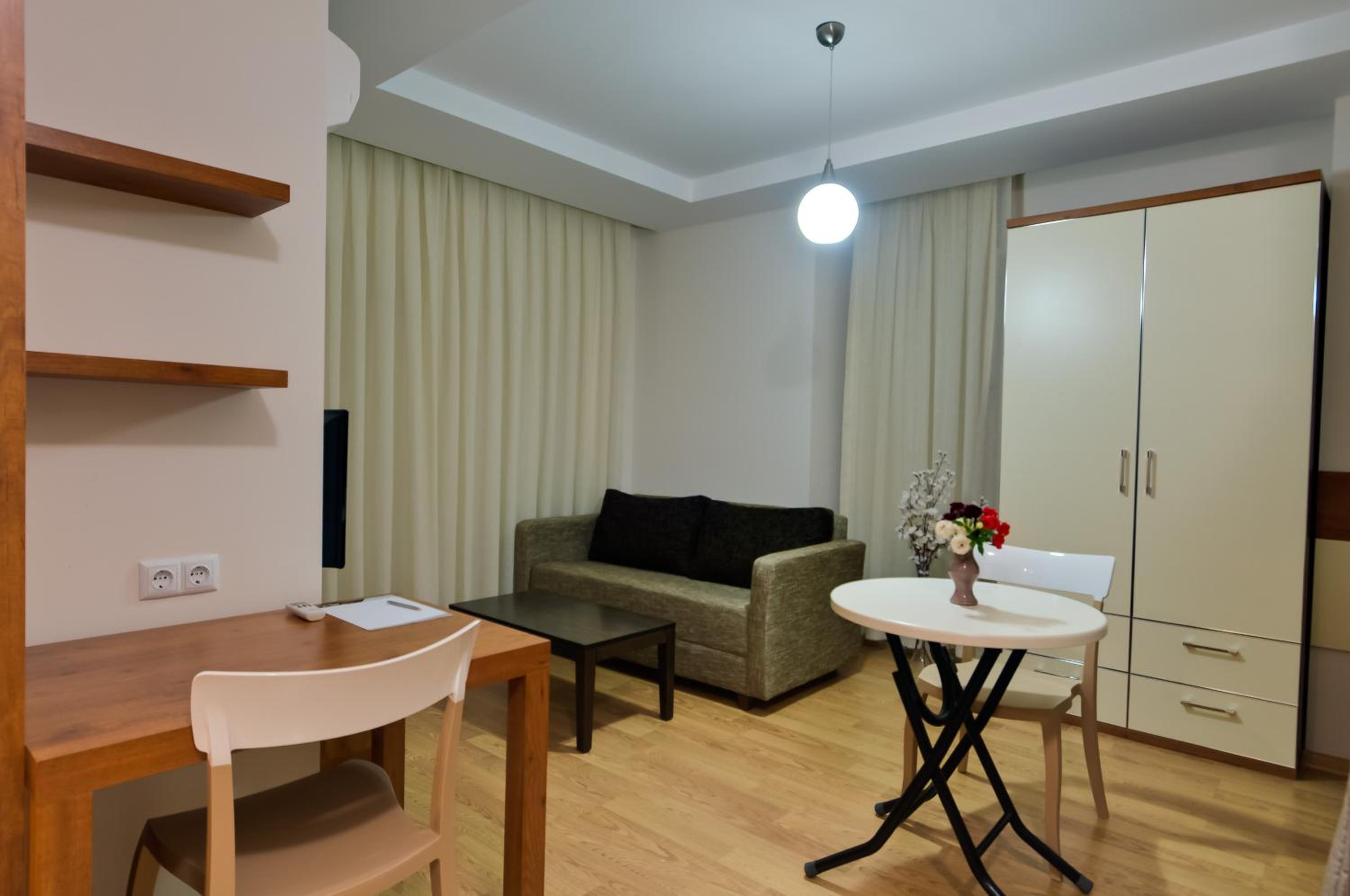 Upart Home - Image 77