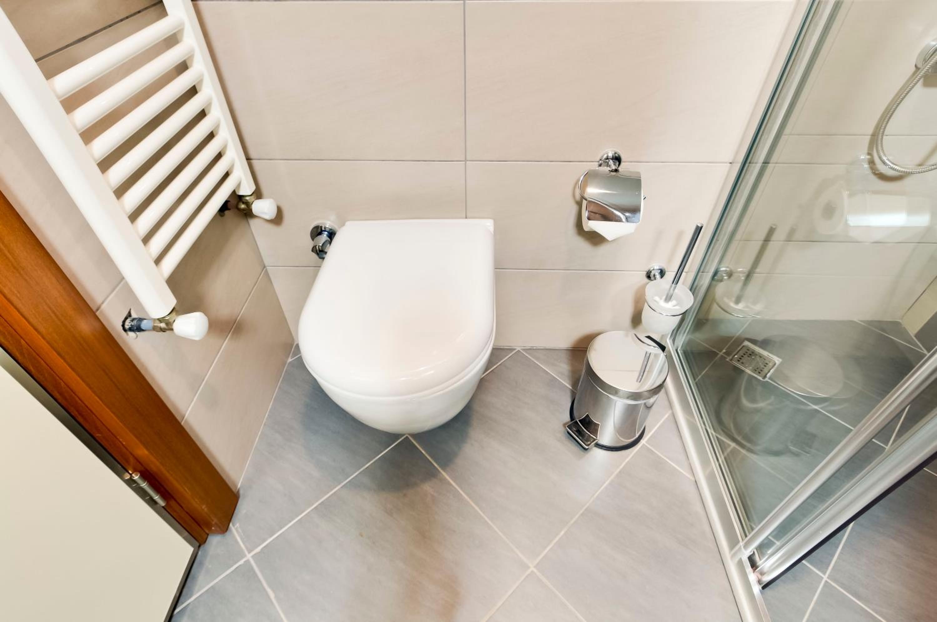 Upart Home - Image 96