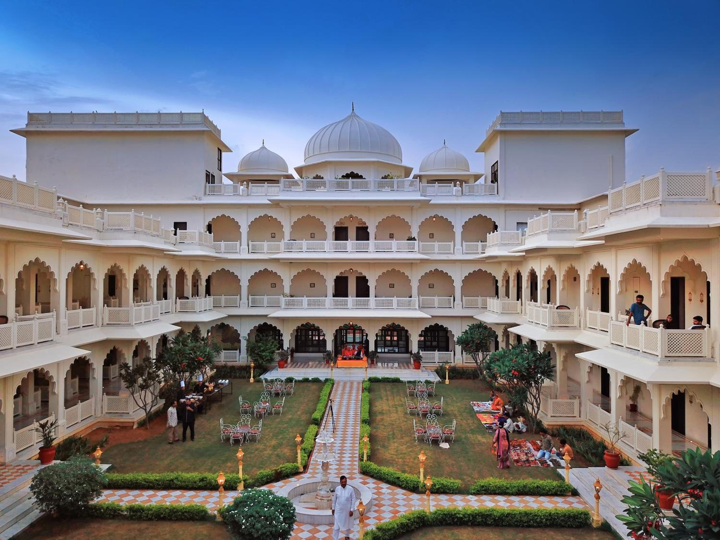 Anuraga Palace